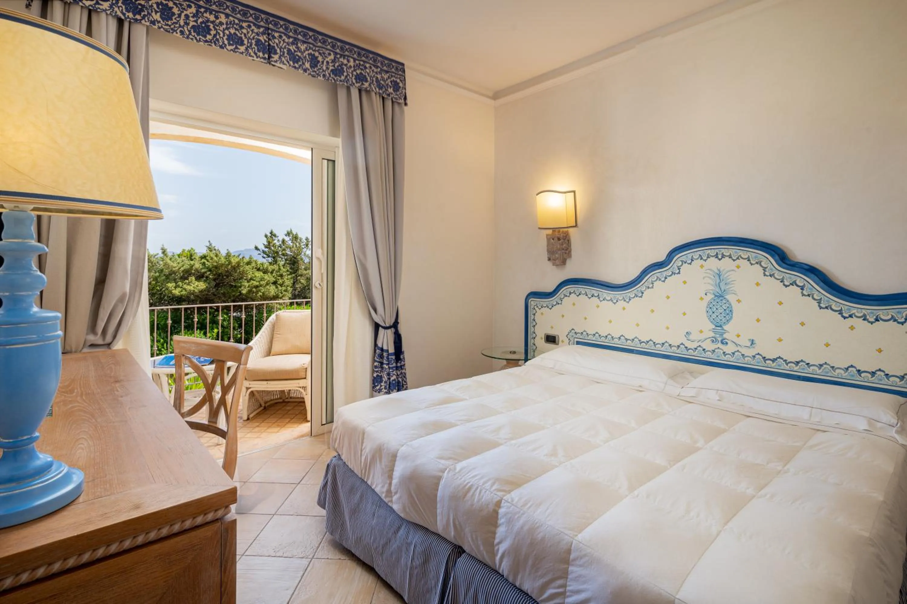 Garden view, Bed in Petra Bianca