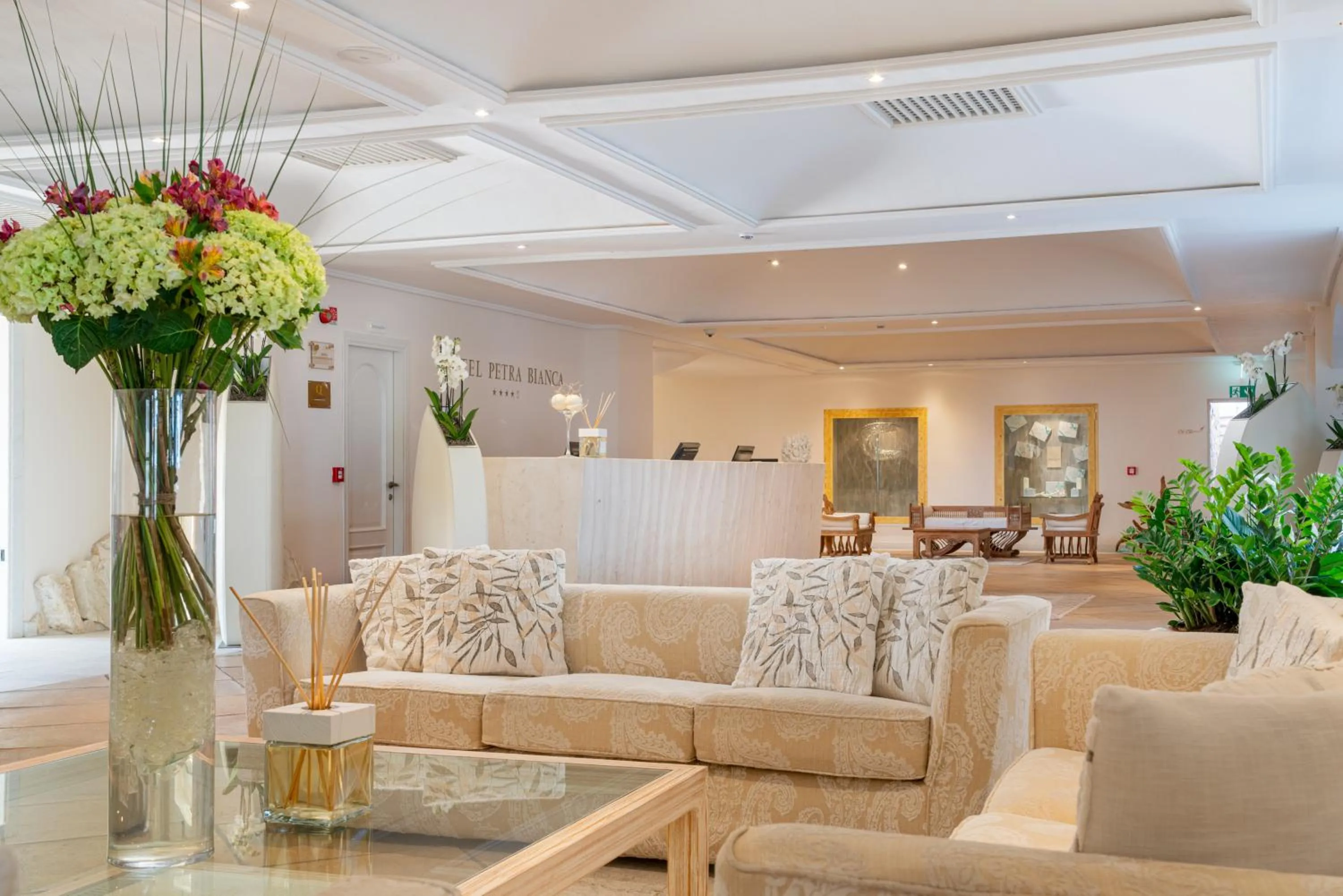 Lobby or reception in Petra Bianca