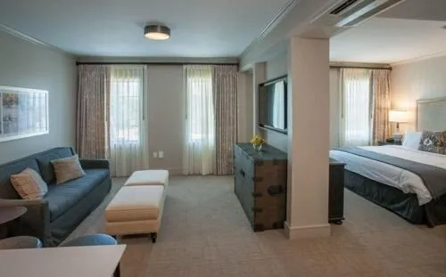 Living room, Bed in The Inn at Patrick Square