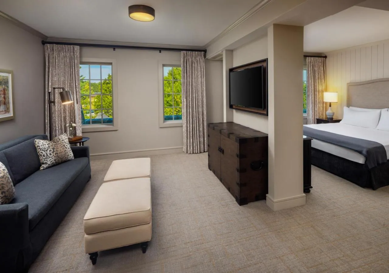 Photo of the whole room, Bed in The Inn at Patrick Square