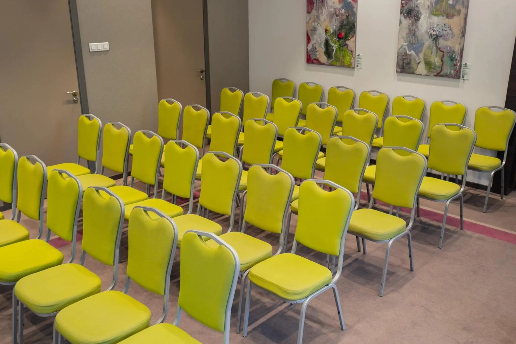 Meeting/conference room in Holiday Inn - Kyiv by IHG