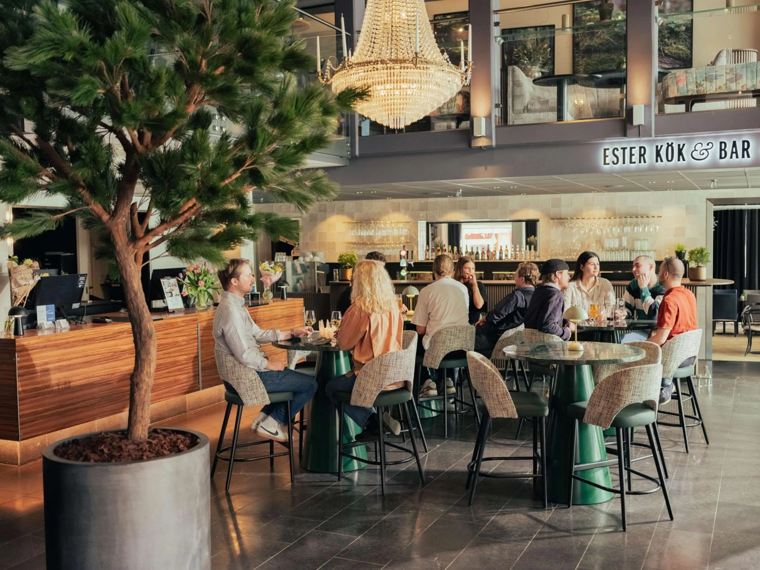 Lobby or reception in Best Western Plus John Bauer Hotel