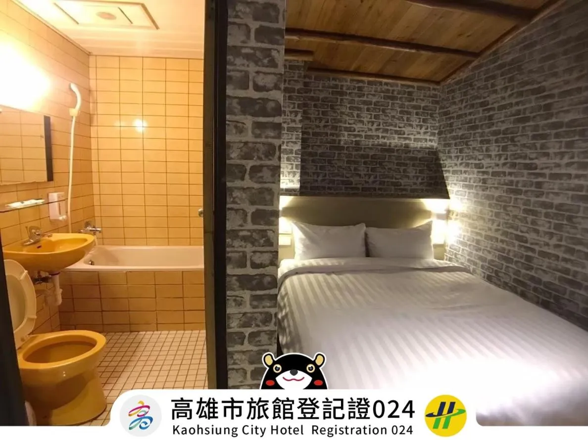 Bed in Win Inn Kaohsiung Hotel