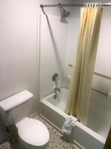 Double Room with Two Double Beds - Smoking in American Motel Double Room with Two Double Beds - Smoking in American Motel