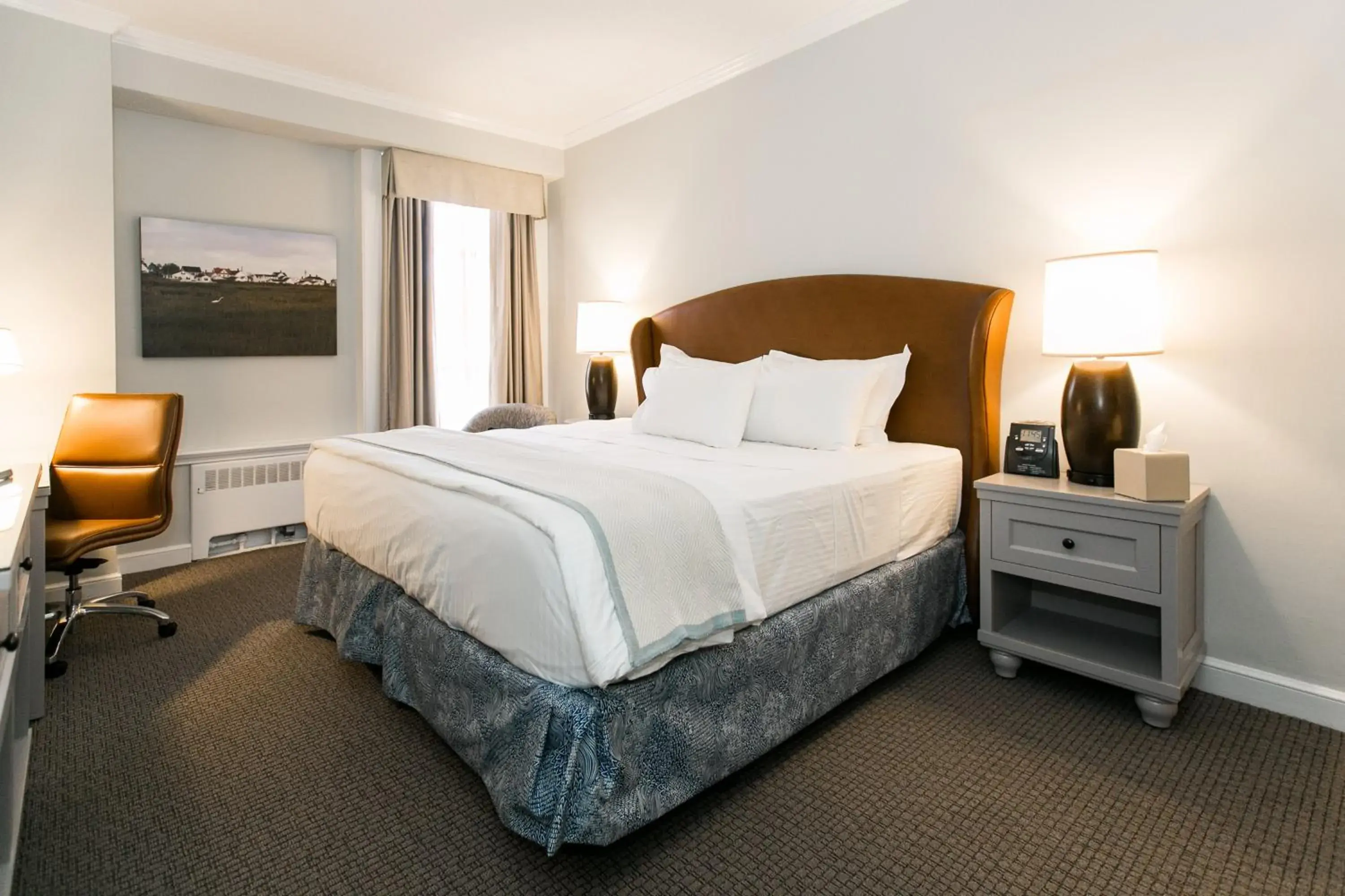 Bed in The Tidewater Inn Bed in The Tidewater Inn