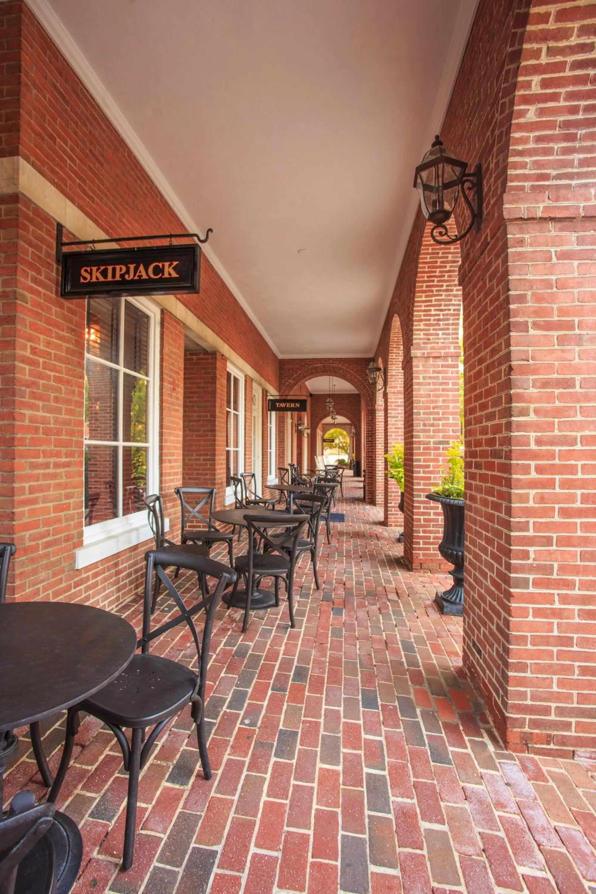 Patio in The Tidewater Inn