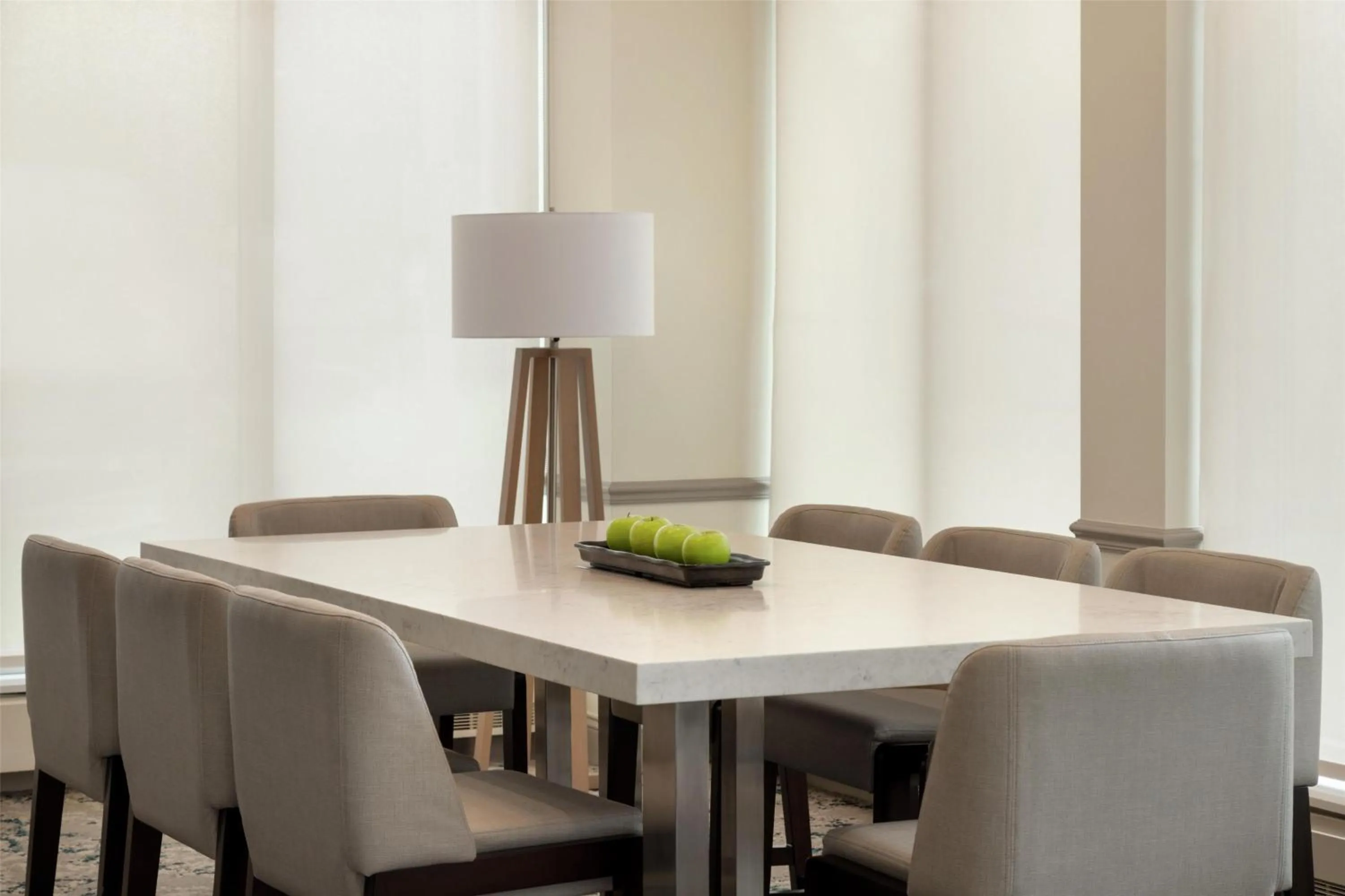 Lobby or reception in Hilton Garden Inn Cleveland Airport