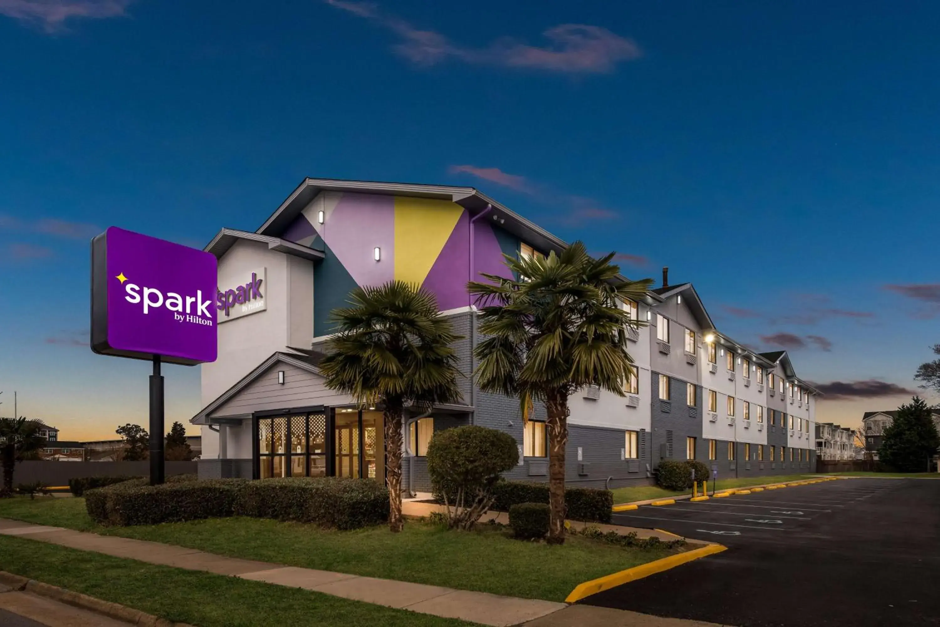 Property building in Spark by Hilton Norfolk Property building in Spark by Hilton Norfolk