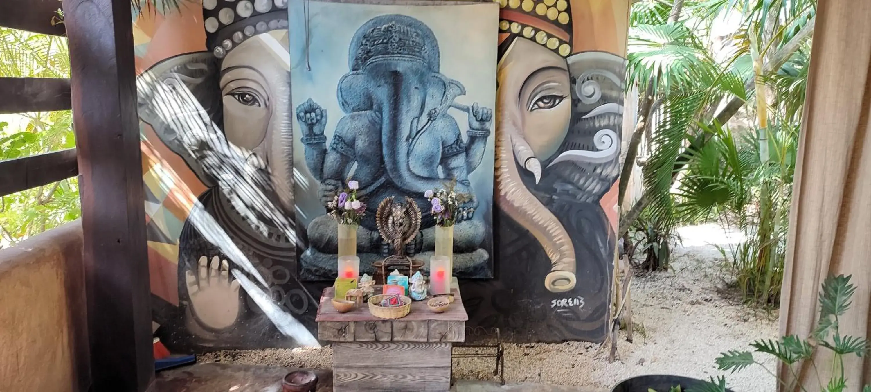 Lobby or reception in Villa Las Estrellas Tulum - located at the party zone Lobby or reception in Villa Las Estrellas Tulum - located at the party zone