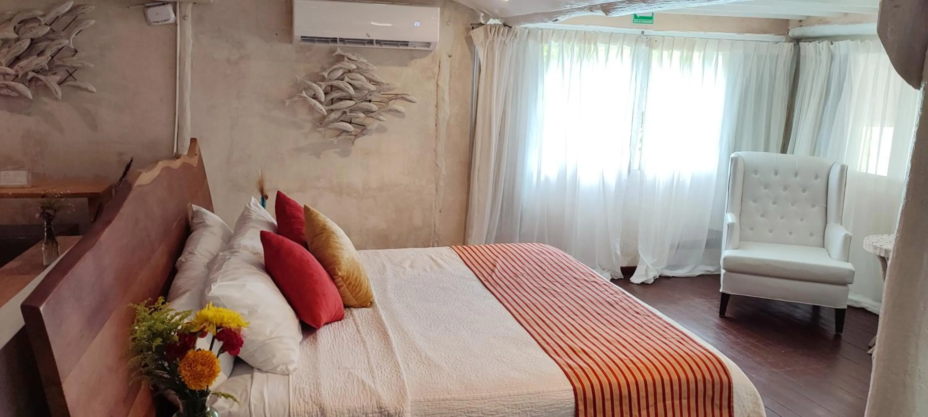 Bed in Villa Las Estrellas Tulum - located at the party zone