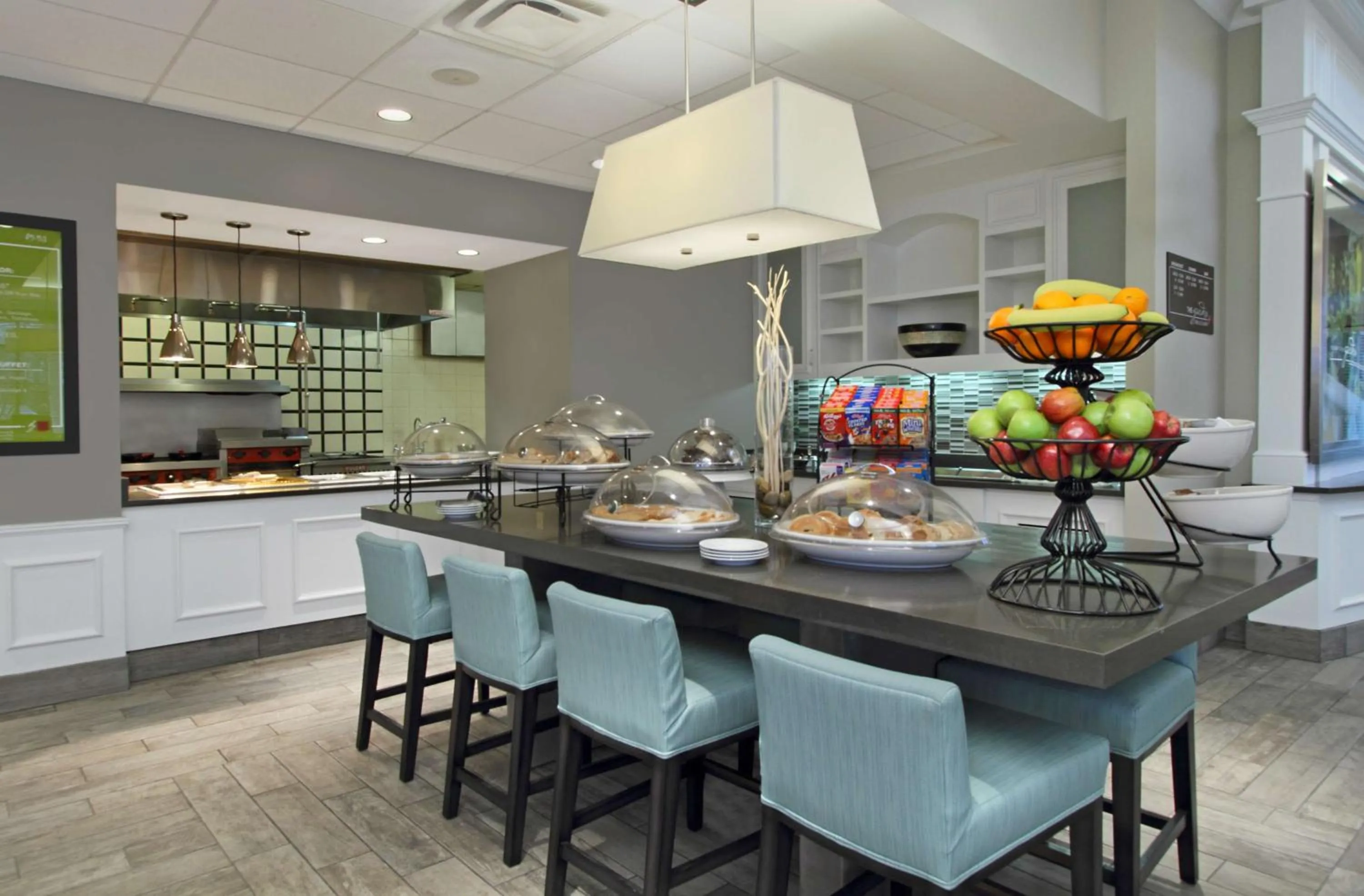 Dining area in Hilton Garden Inn Columbus-University Area