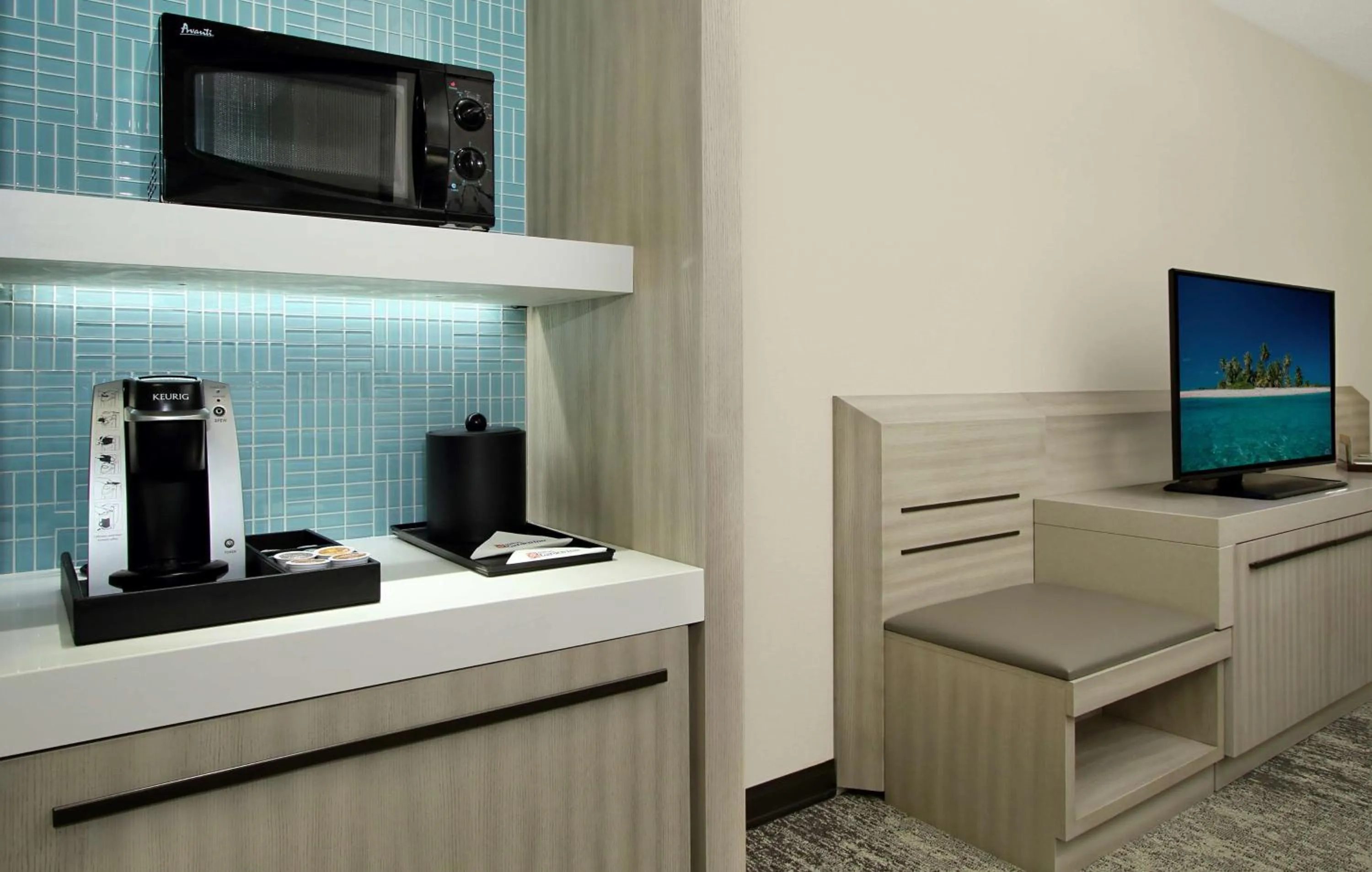 Bedroom in Hilton Garden Inn Columbus-University Area