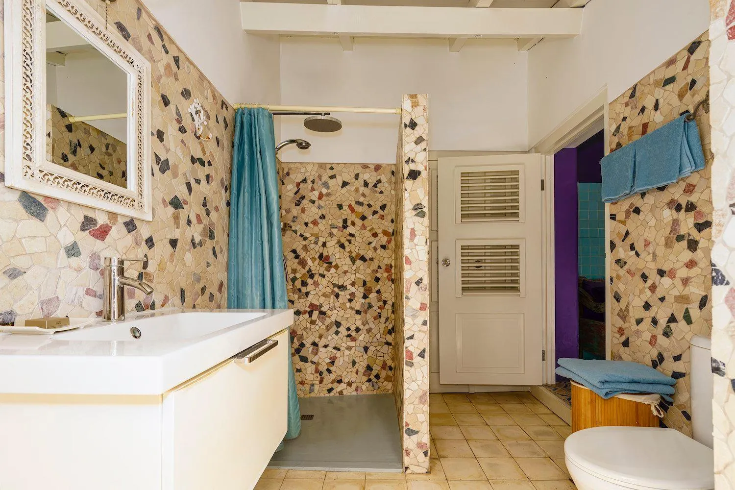 Shower in Villa Tokara