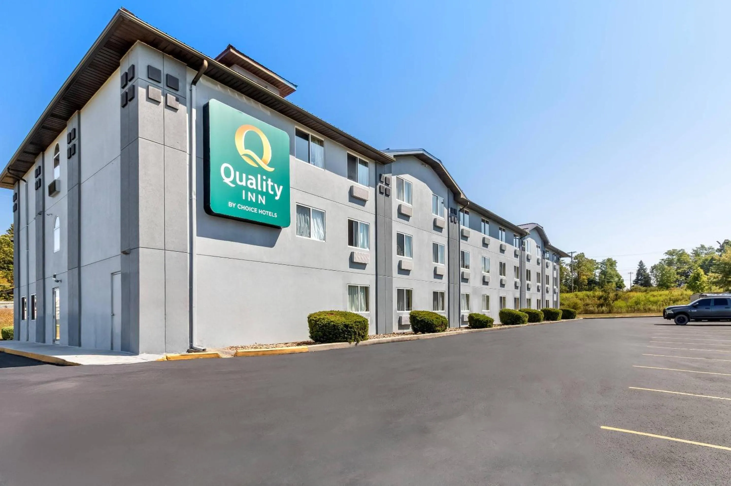 Property building in Quality Inn
