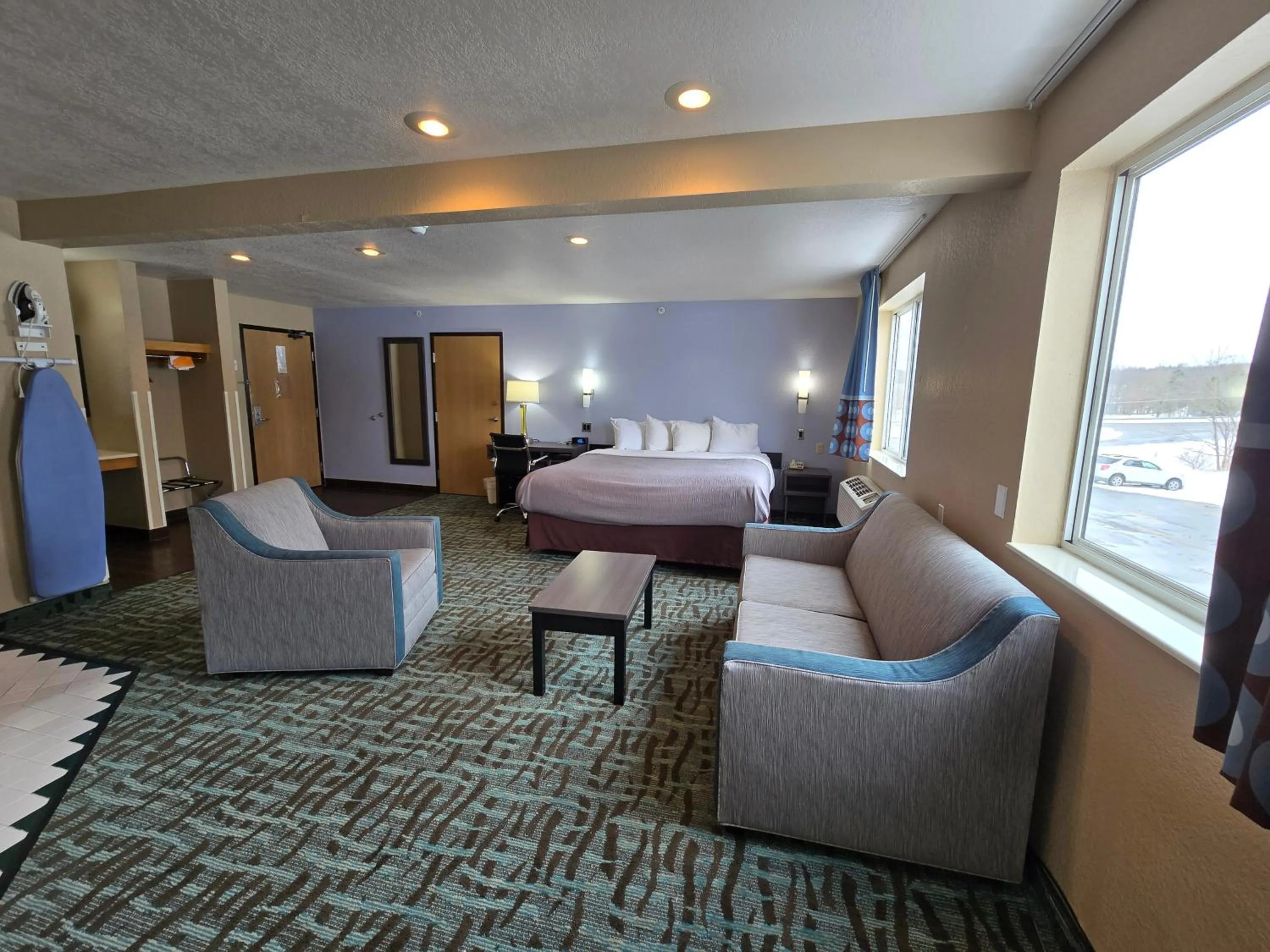 Photo of the whole room, Bed in Quality Inn