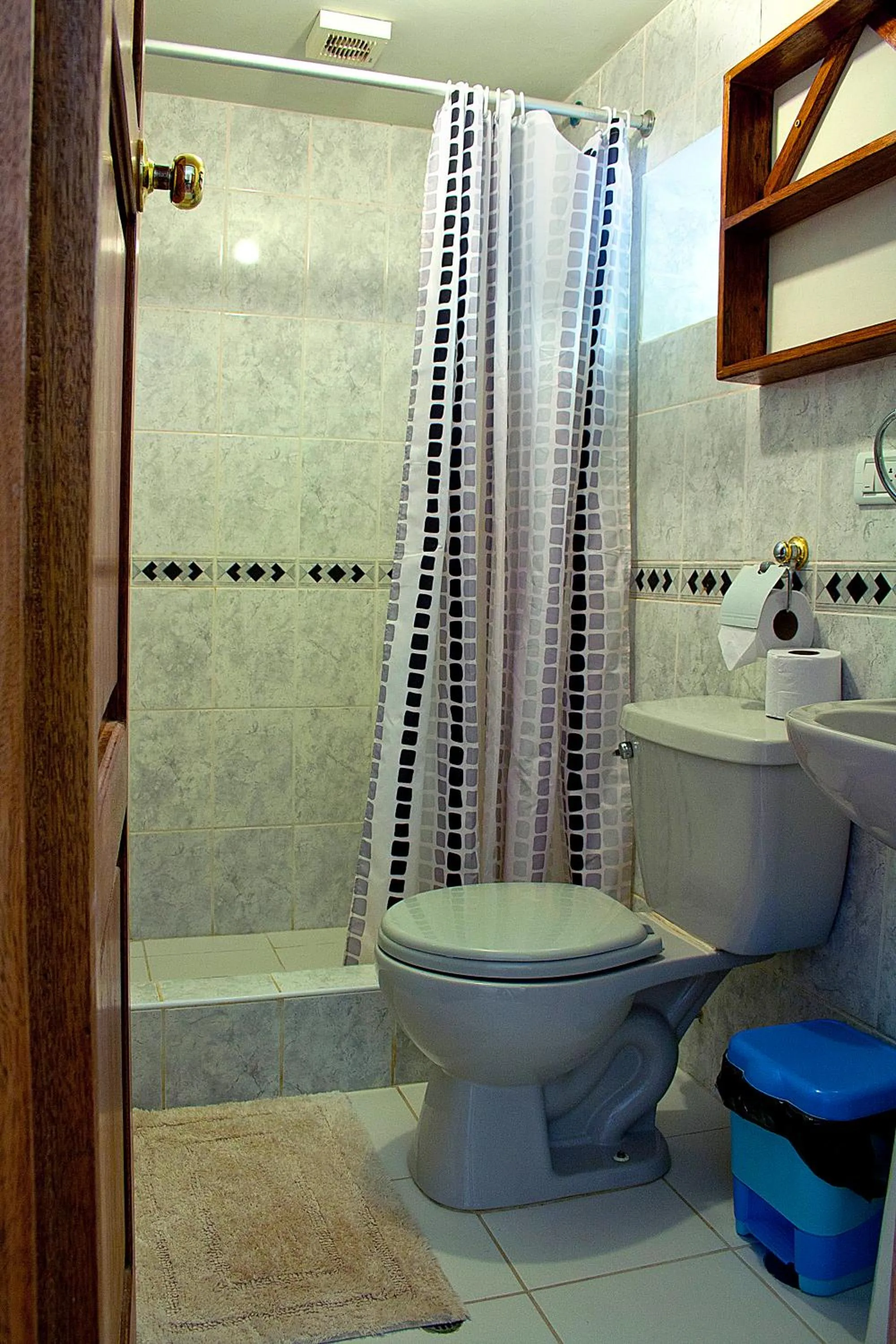 Bathroom in Apu Lodge