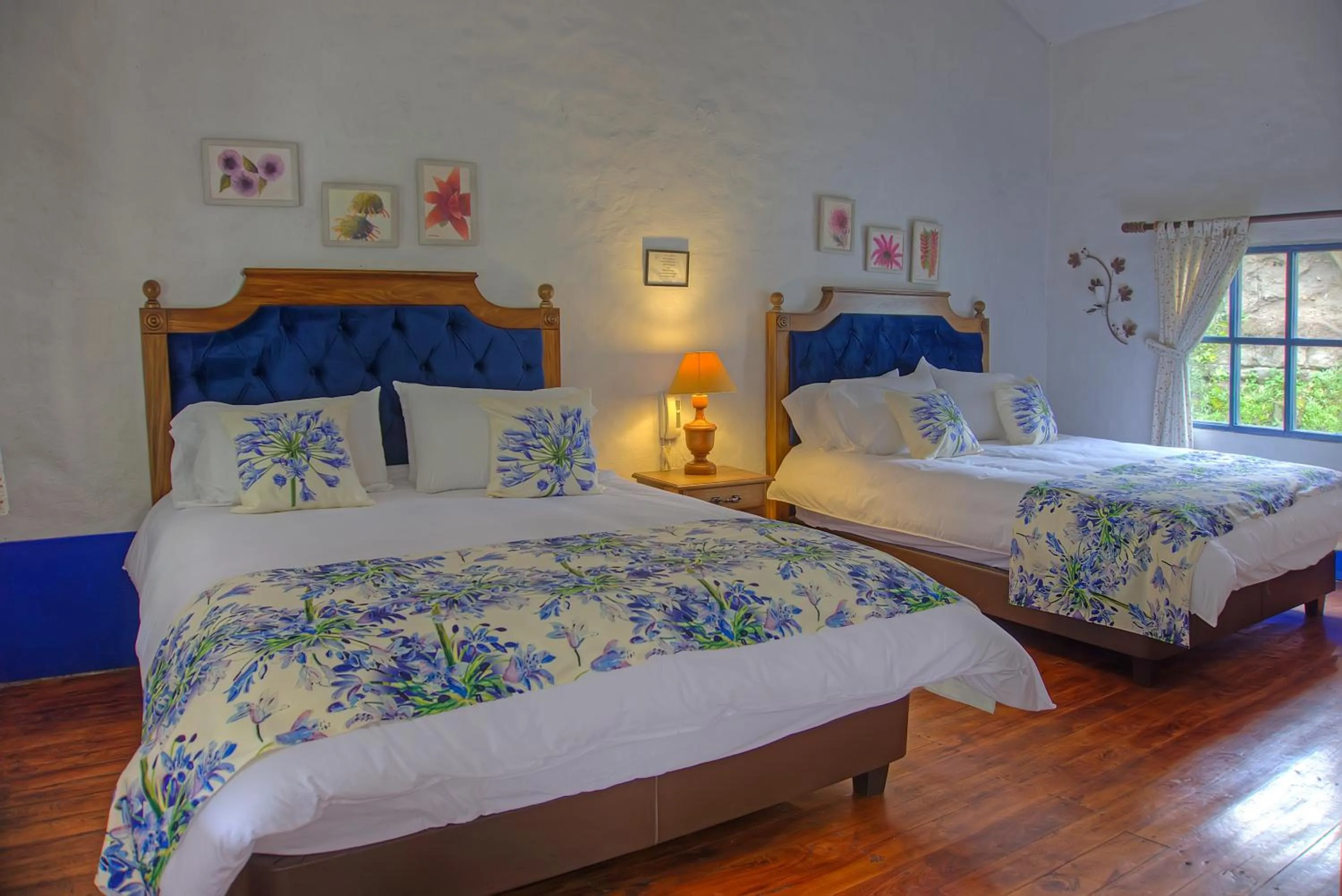 Bed in Hostería Hacienda Pinsaqui