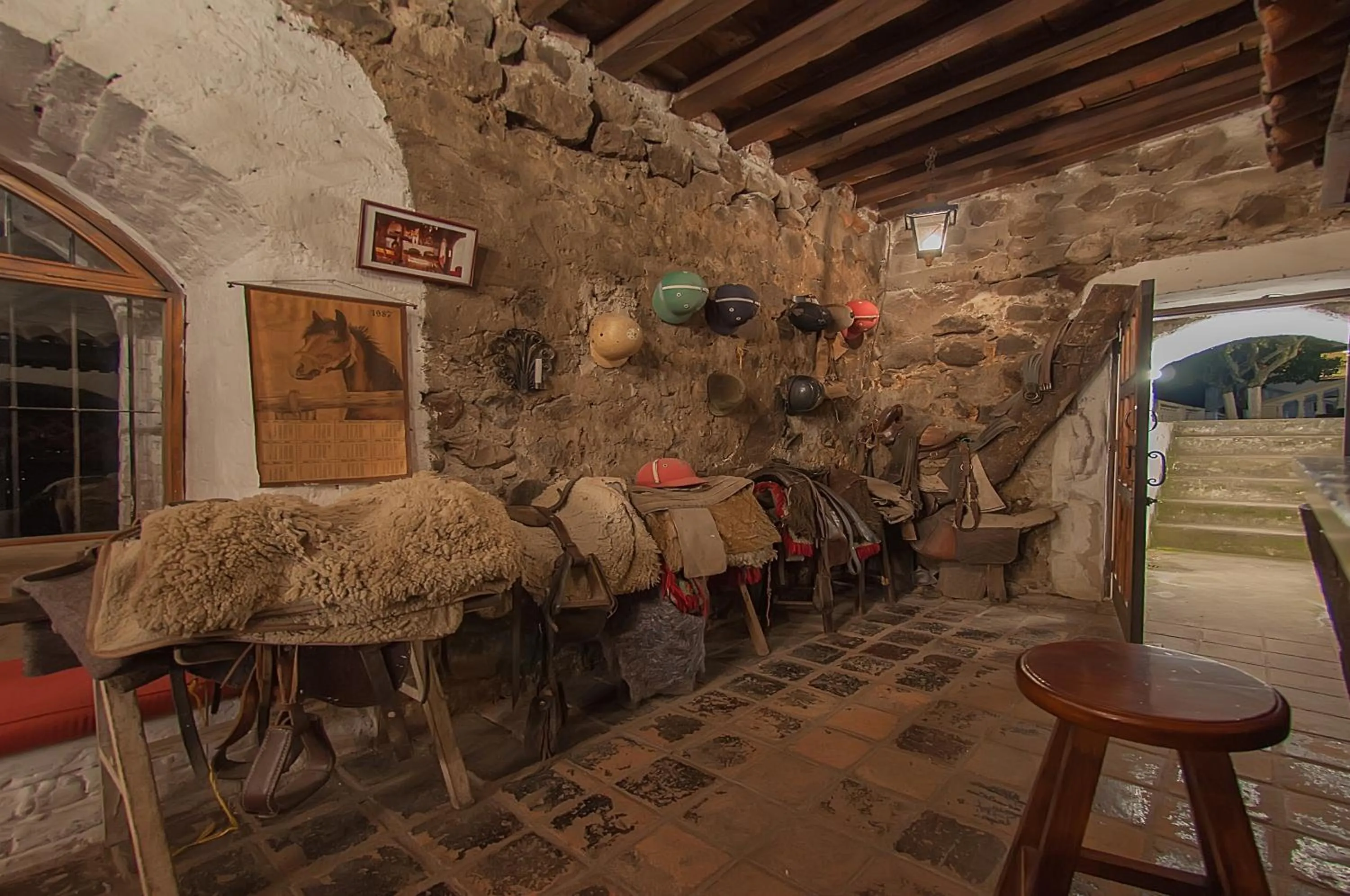 Night in Hostería Hacienda Pinsaqui