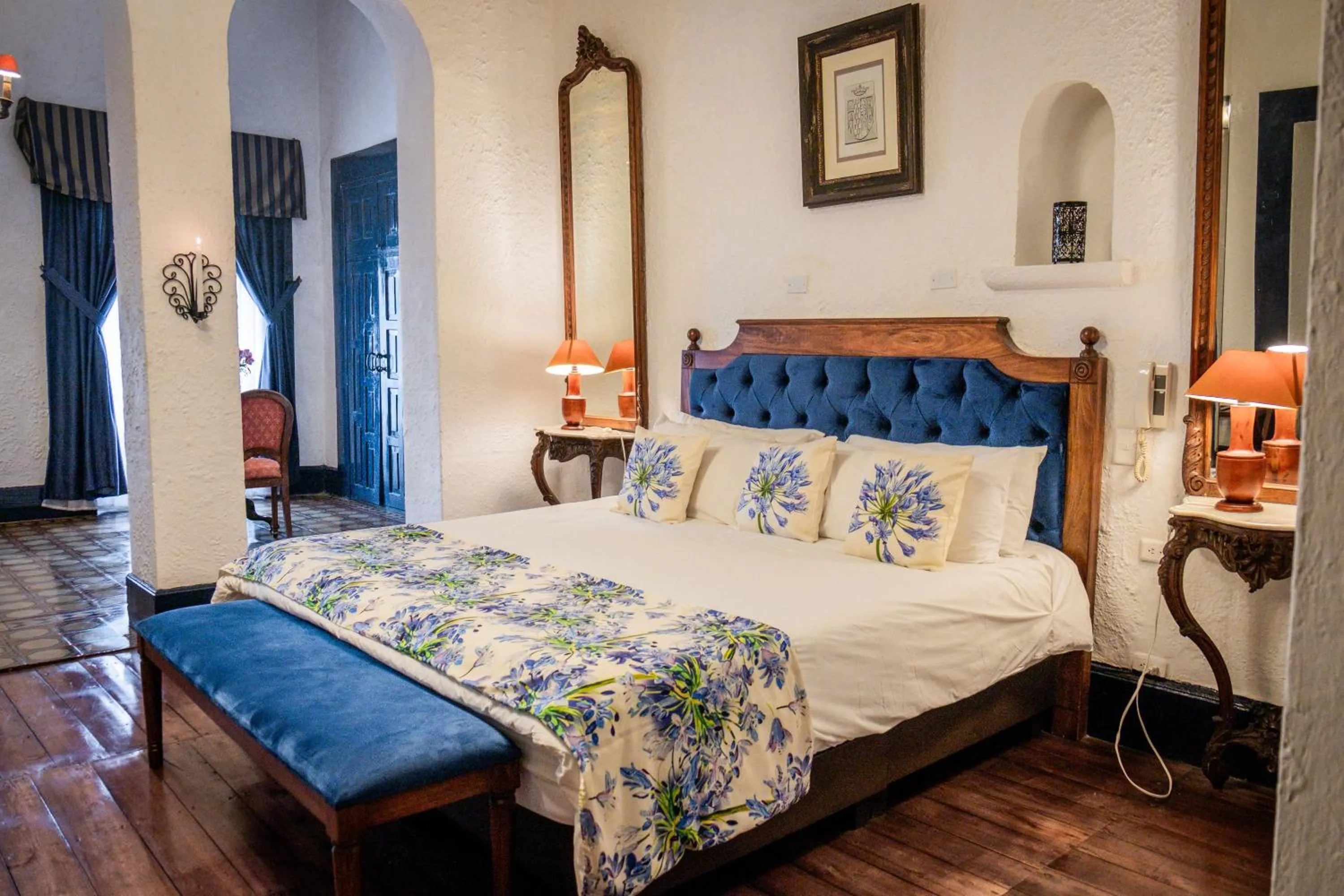 Bed in Hostería Hacienda Pinsaqui