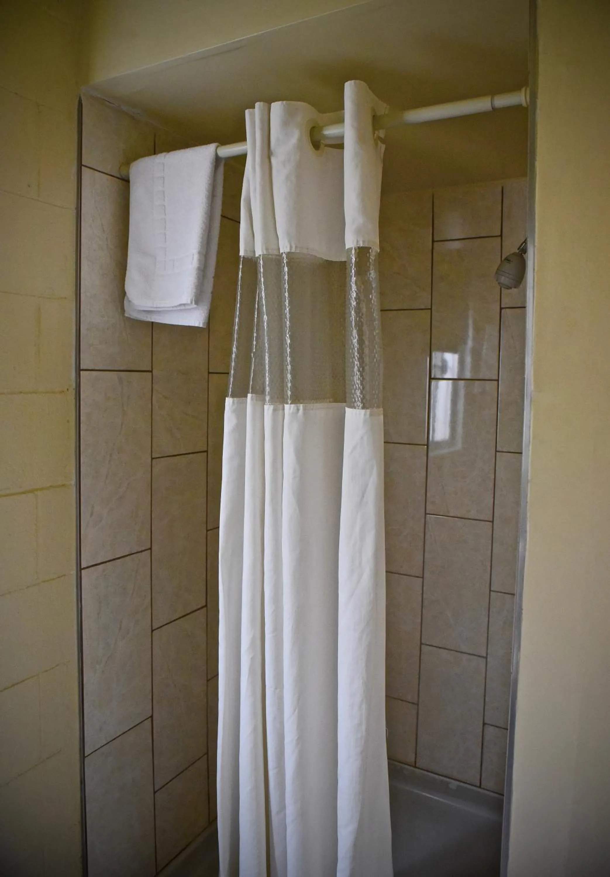 Bathroom in Travel Inn Redding