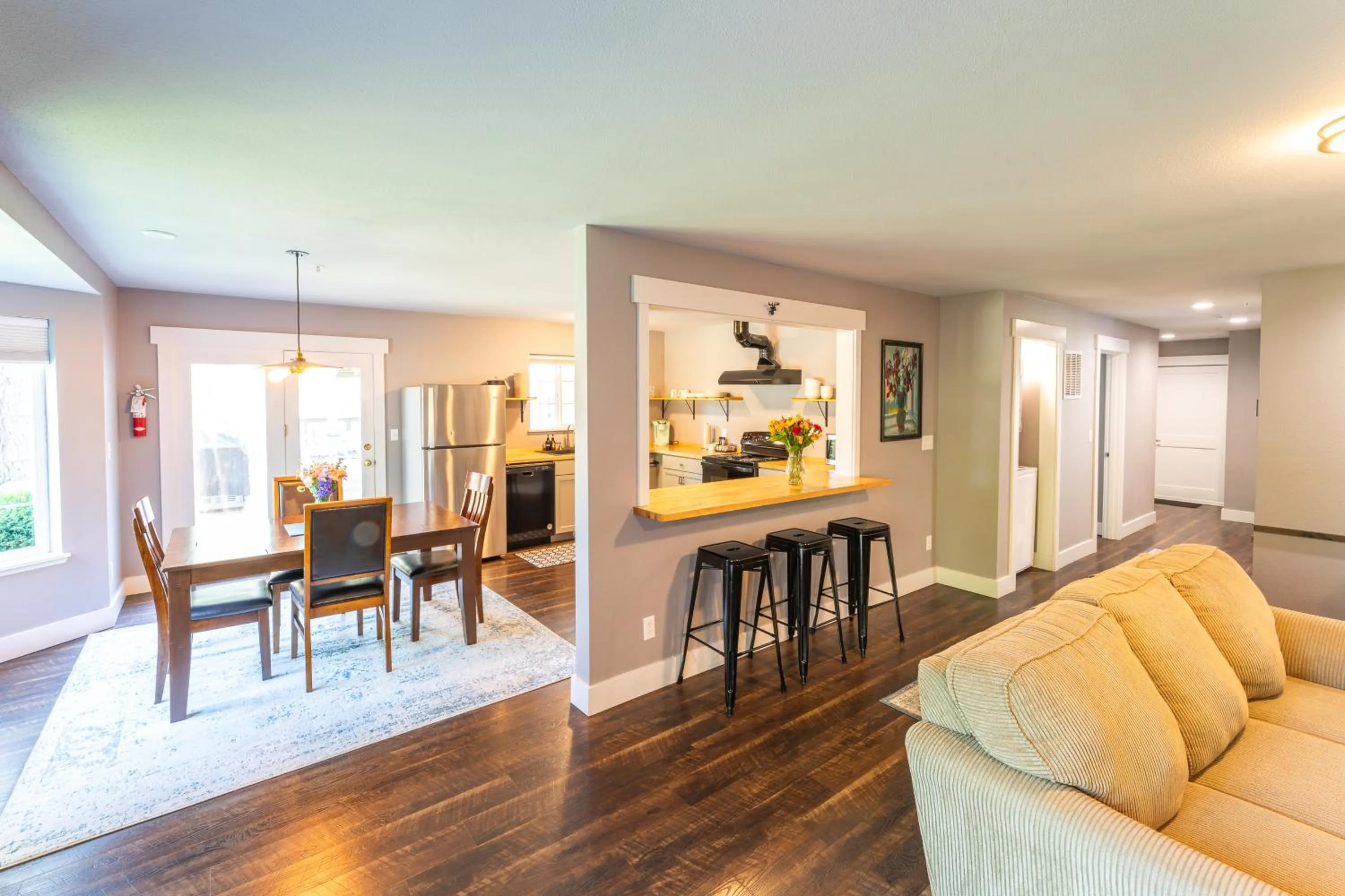 Kitchen or kitchenette in Blue Elk Inn