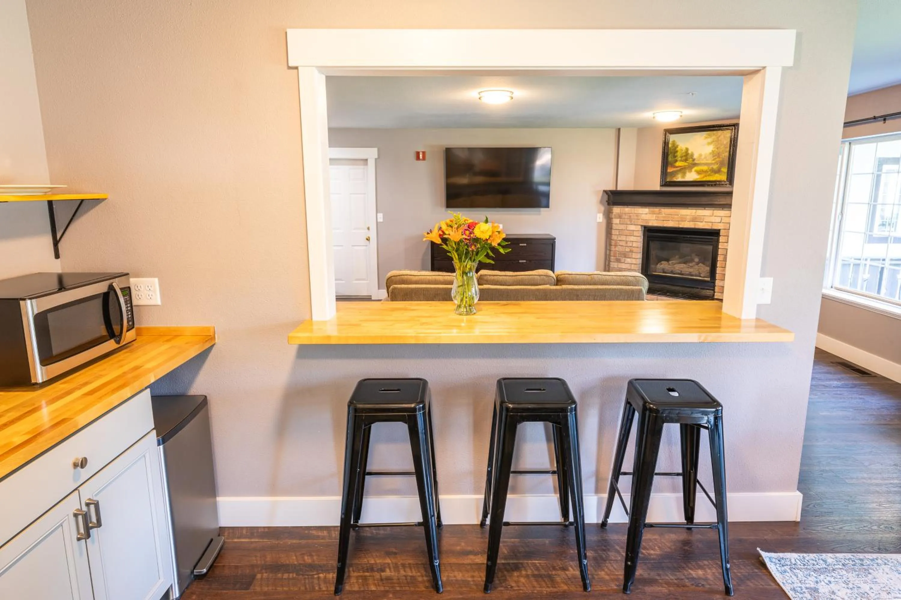 Kitchen or kitchenette in Blue Elk Inn