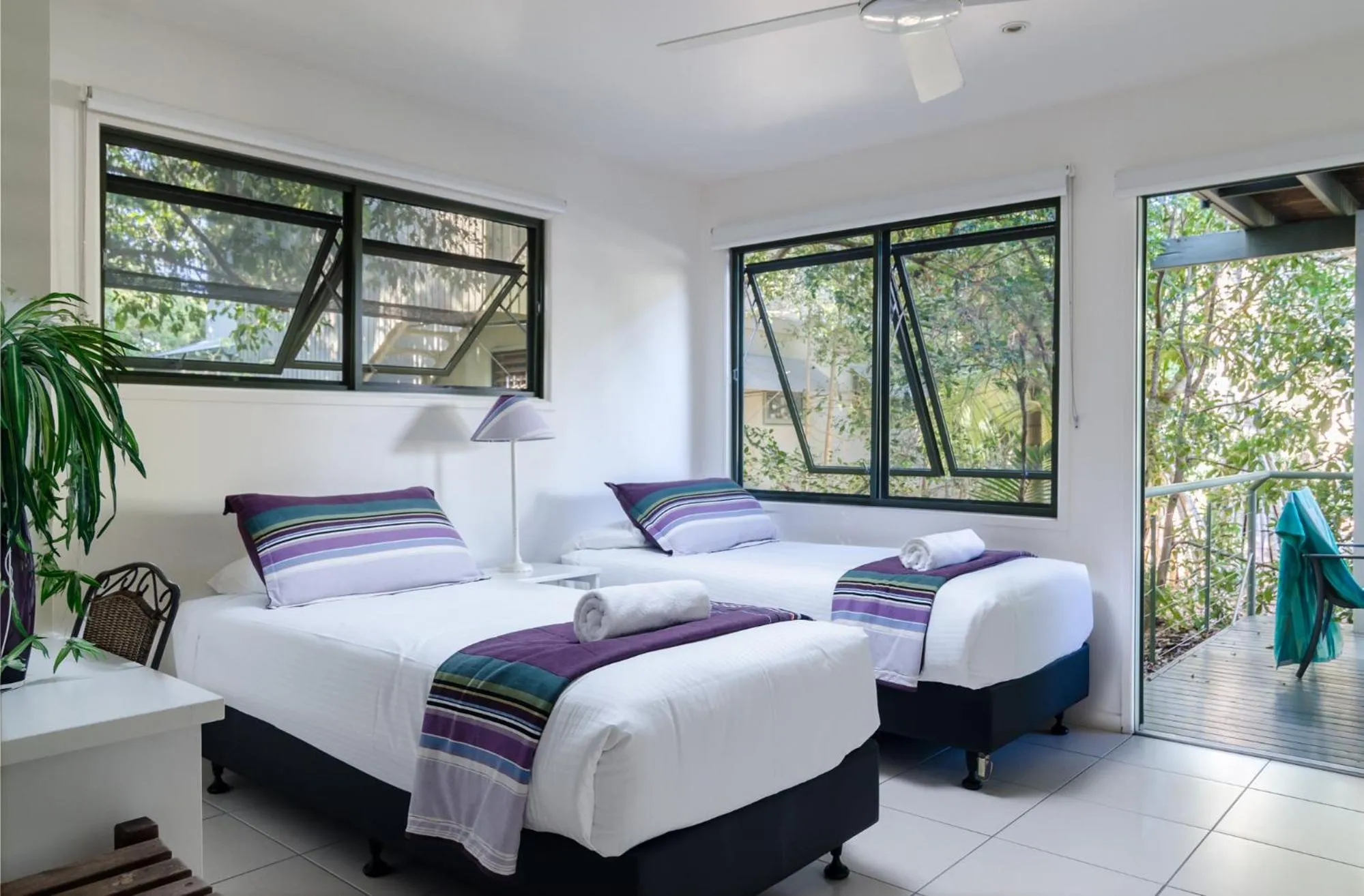 Bed in The Retreat Beach Houses