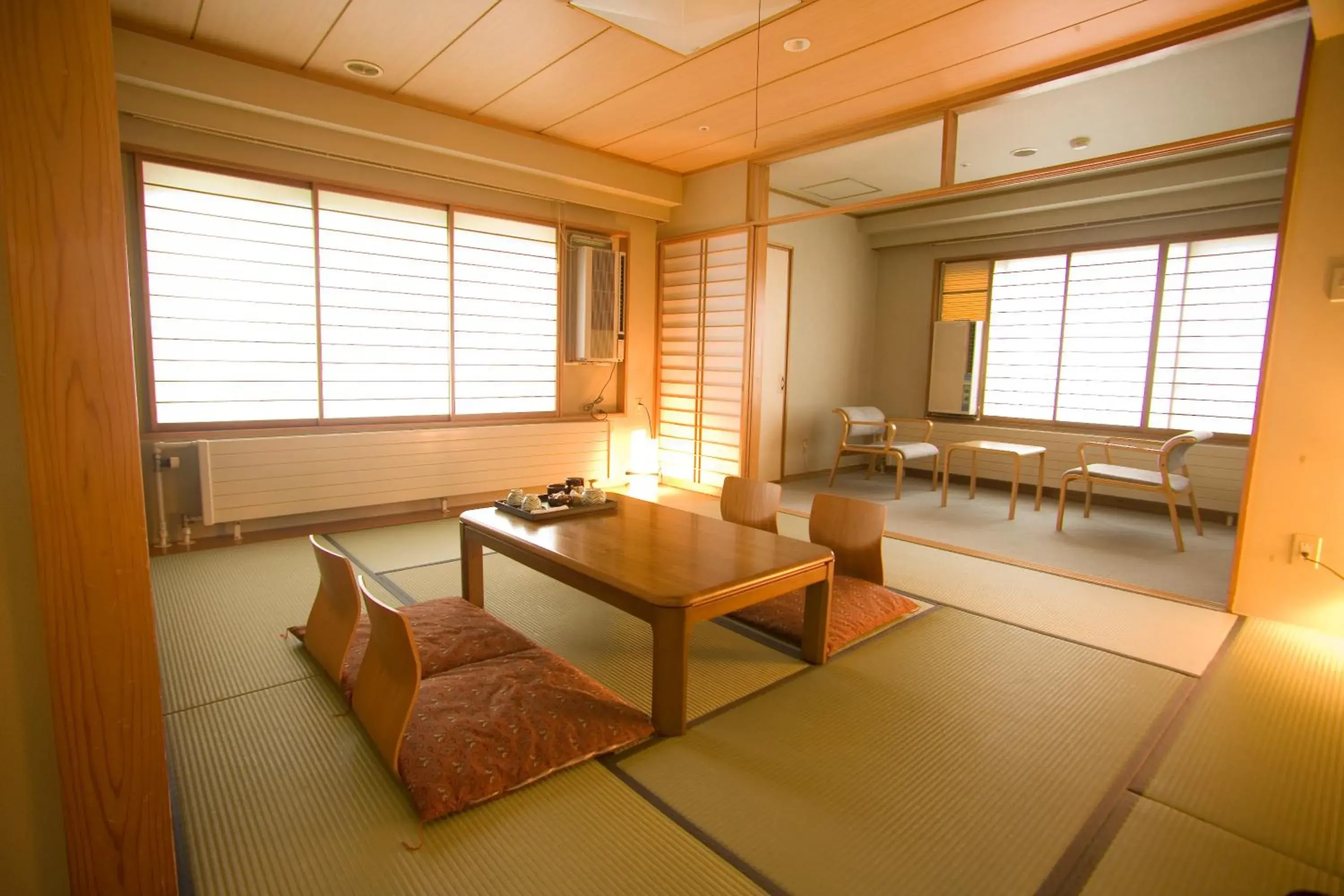 Japanese-Style Triple Room in Saito Hotel