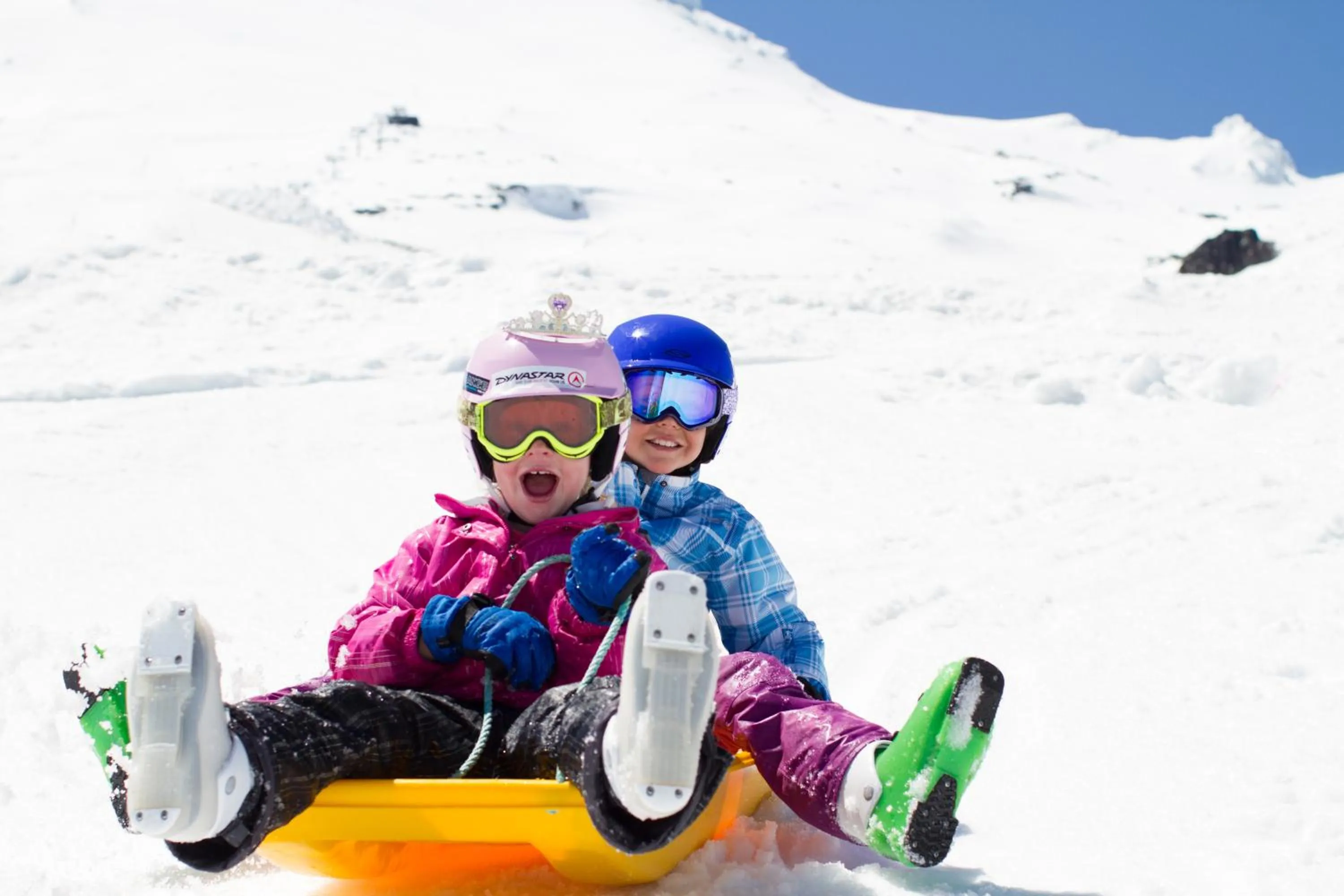 Winter in LKNZ Lodge & Cafe