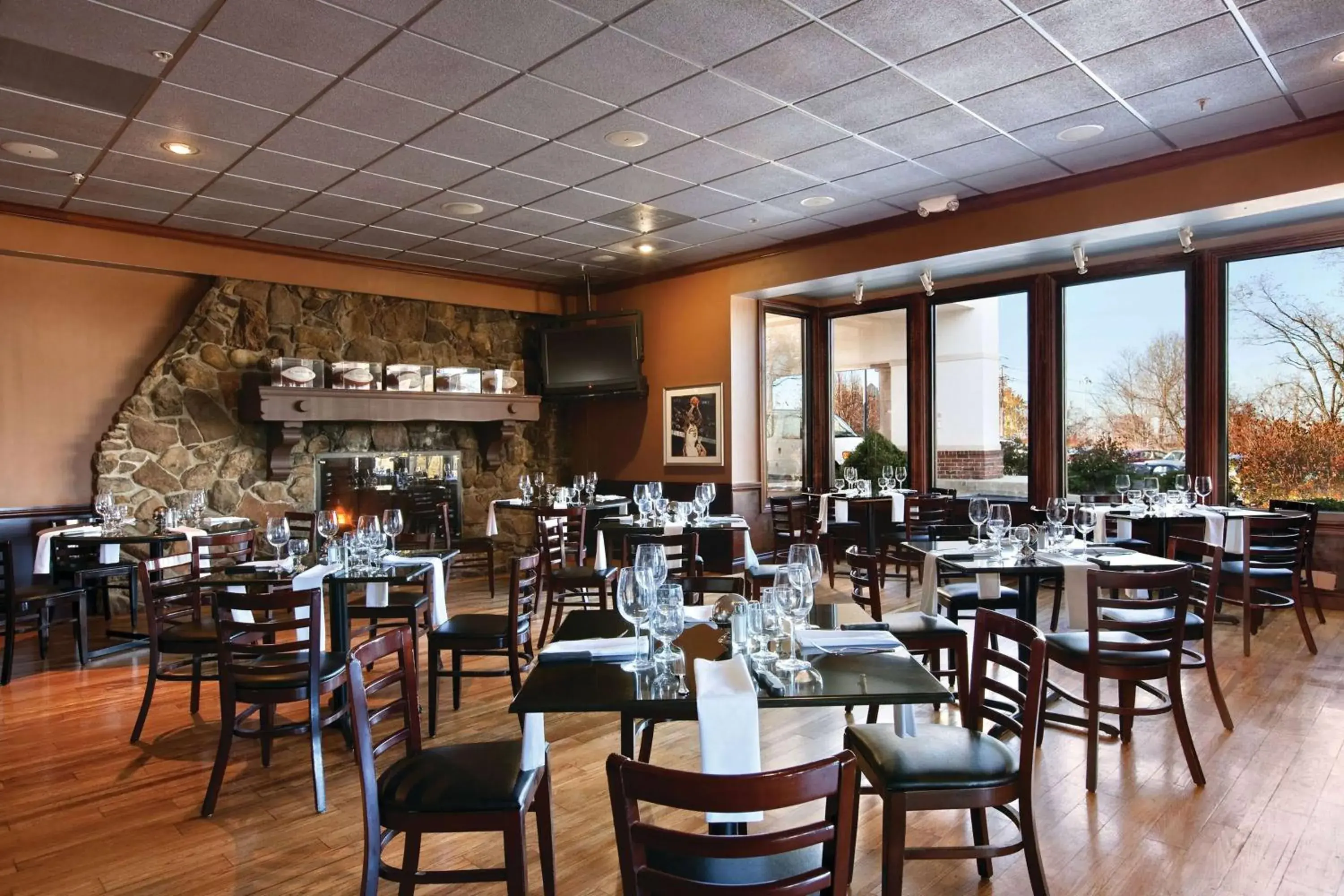 Restaurant/places to eat in Wyndham Independence Restaurant/places to eat in Wyndham Independence