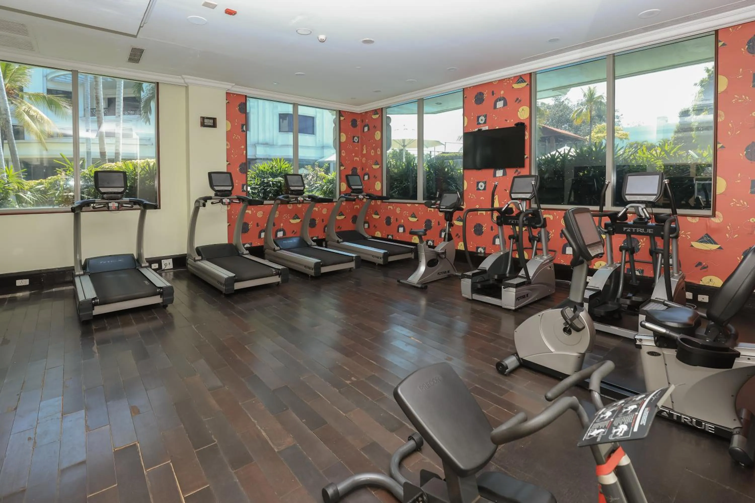 Fitness centre/facilities in Le Royal Meridien Chennai