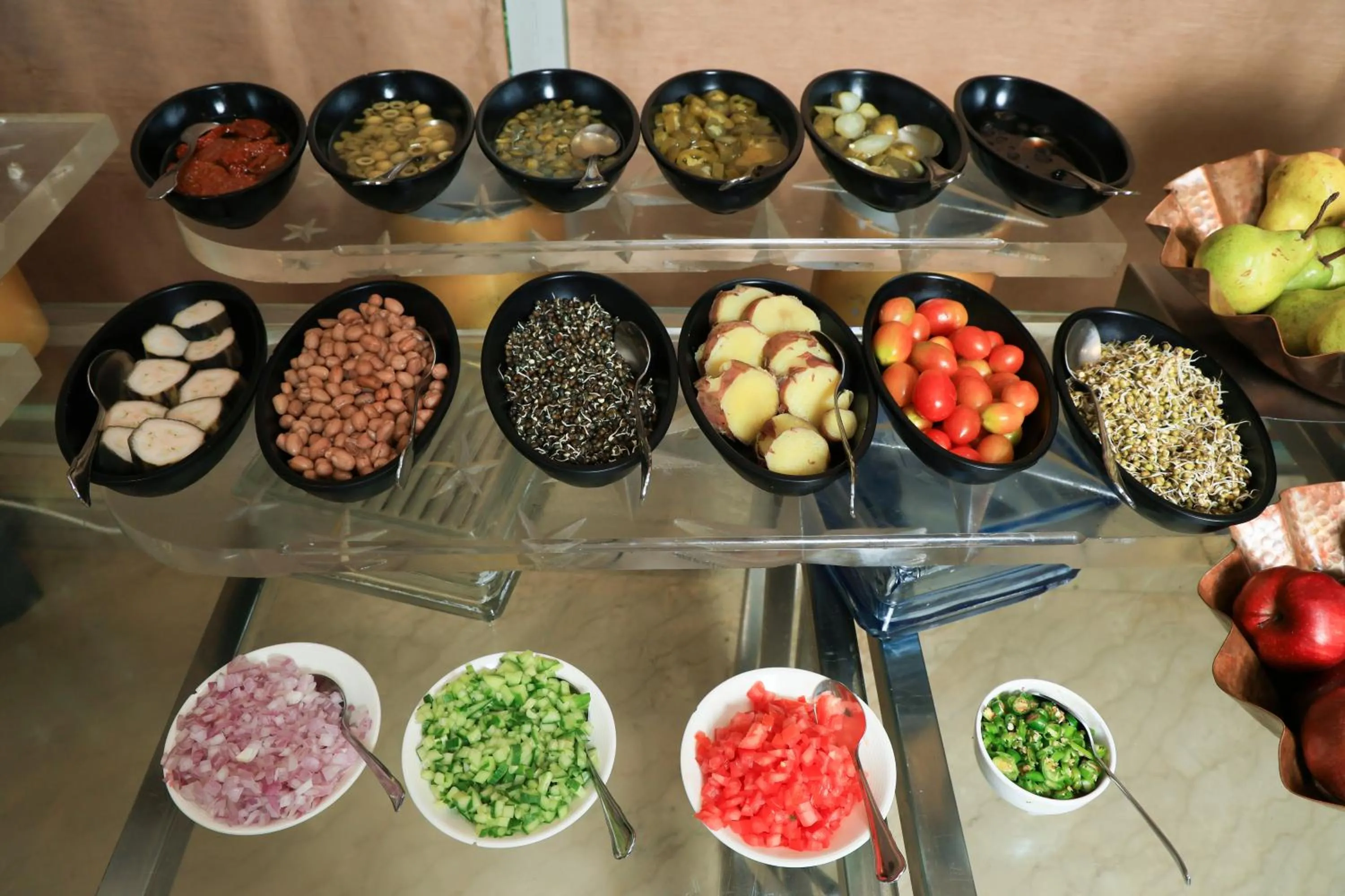 Food and drinks in Le Royal Meridien Chennai