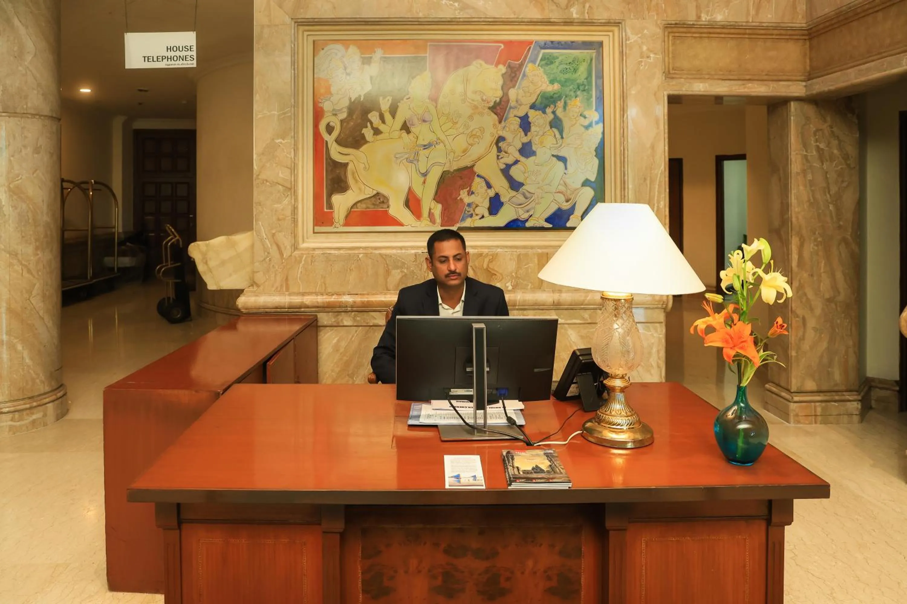 Lobby or reception in Le Royal Meridien Chennai