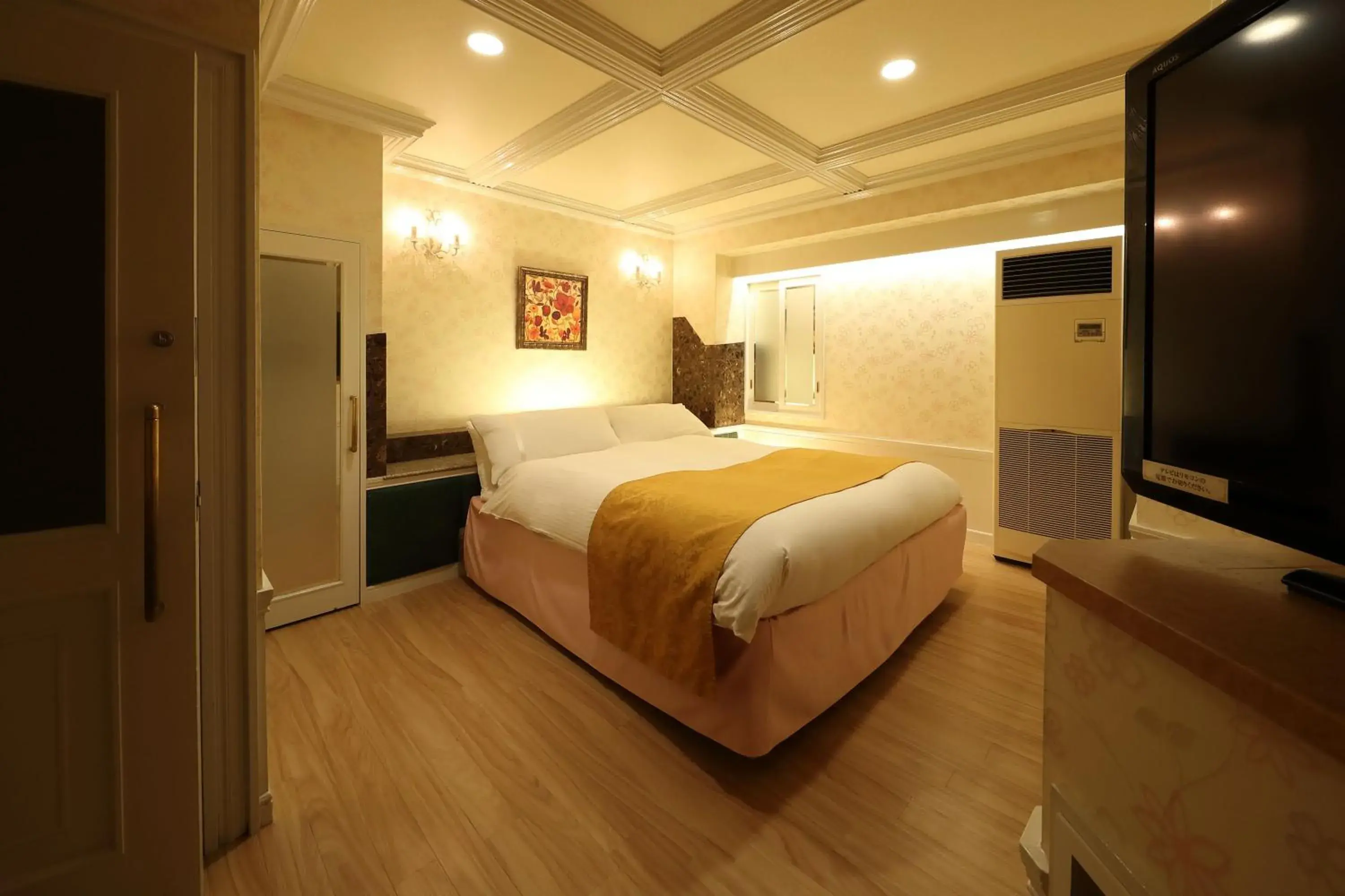 Photo of the whole room, Bed in Hotel Fine Garden Okayama I Photo of the whole room, Bed in Hotel Fine Garden Okayama I