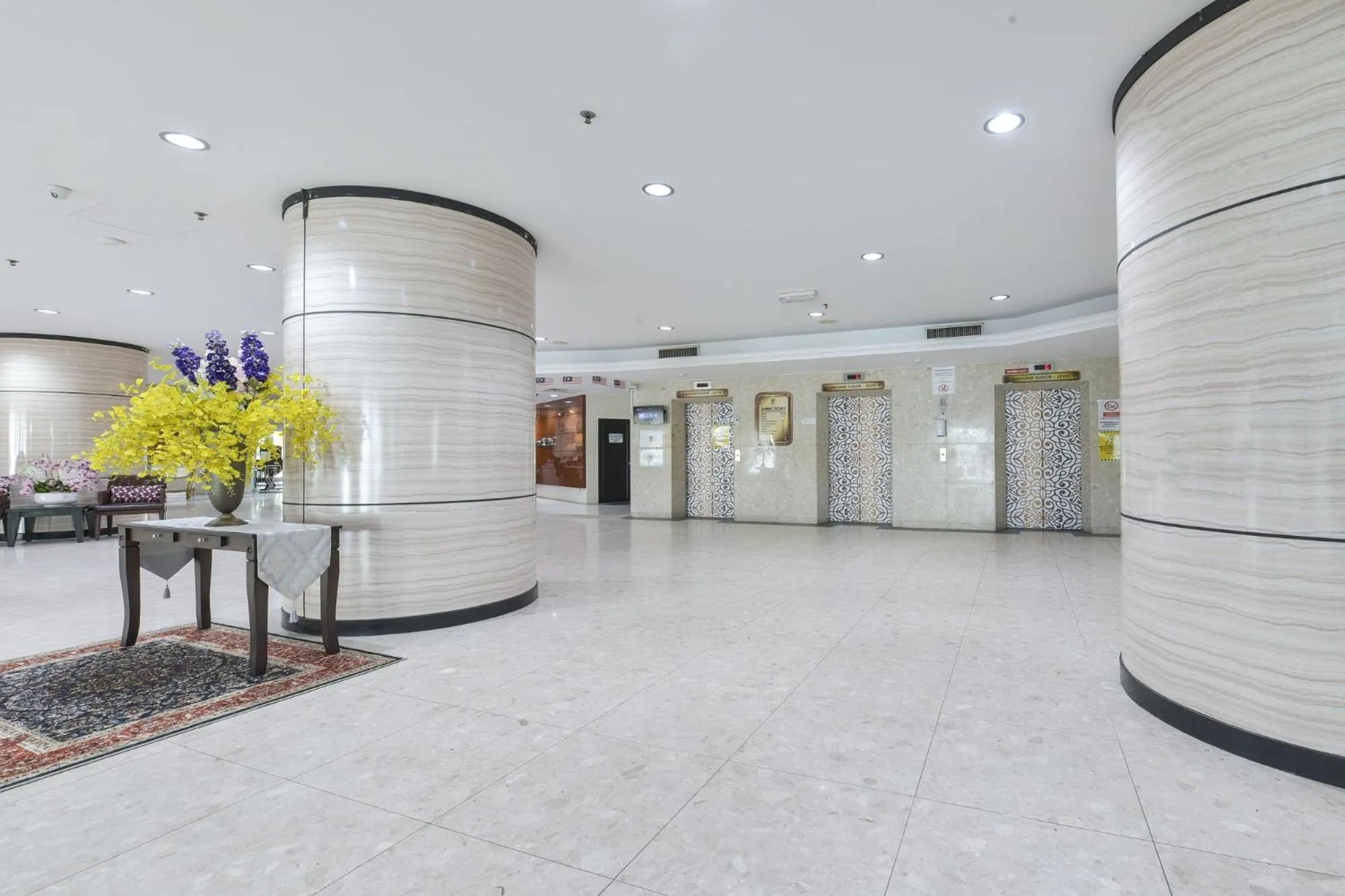 Area and facilities in Sunday Malacca Formerly Tun Fatimah