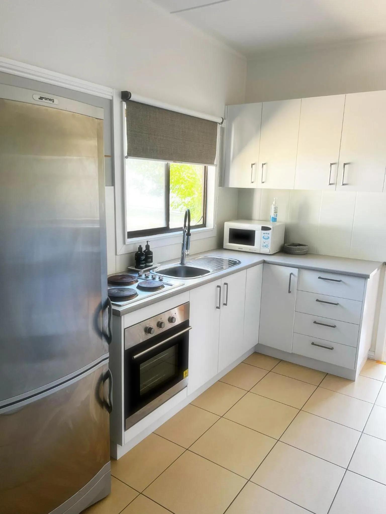 kitchen in Lake Hume Resort