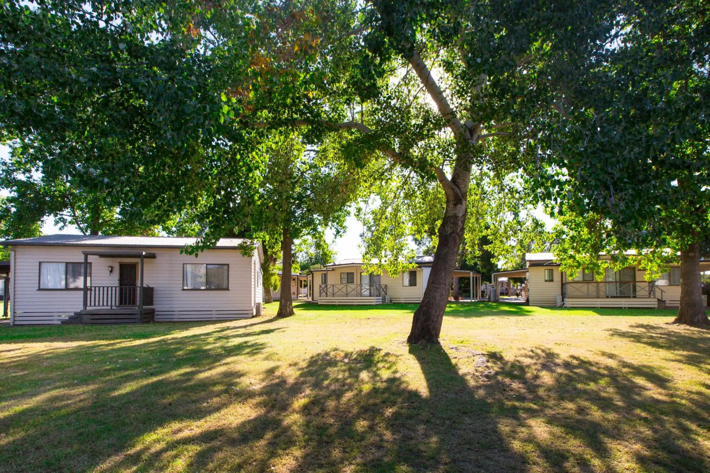 Property building in Lake Hume Resort