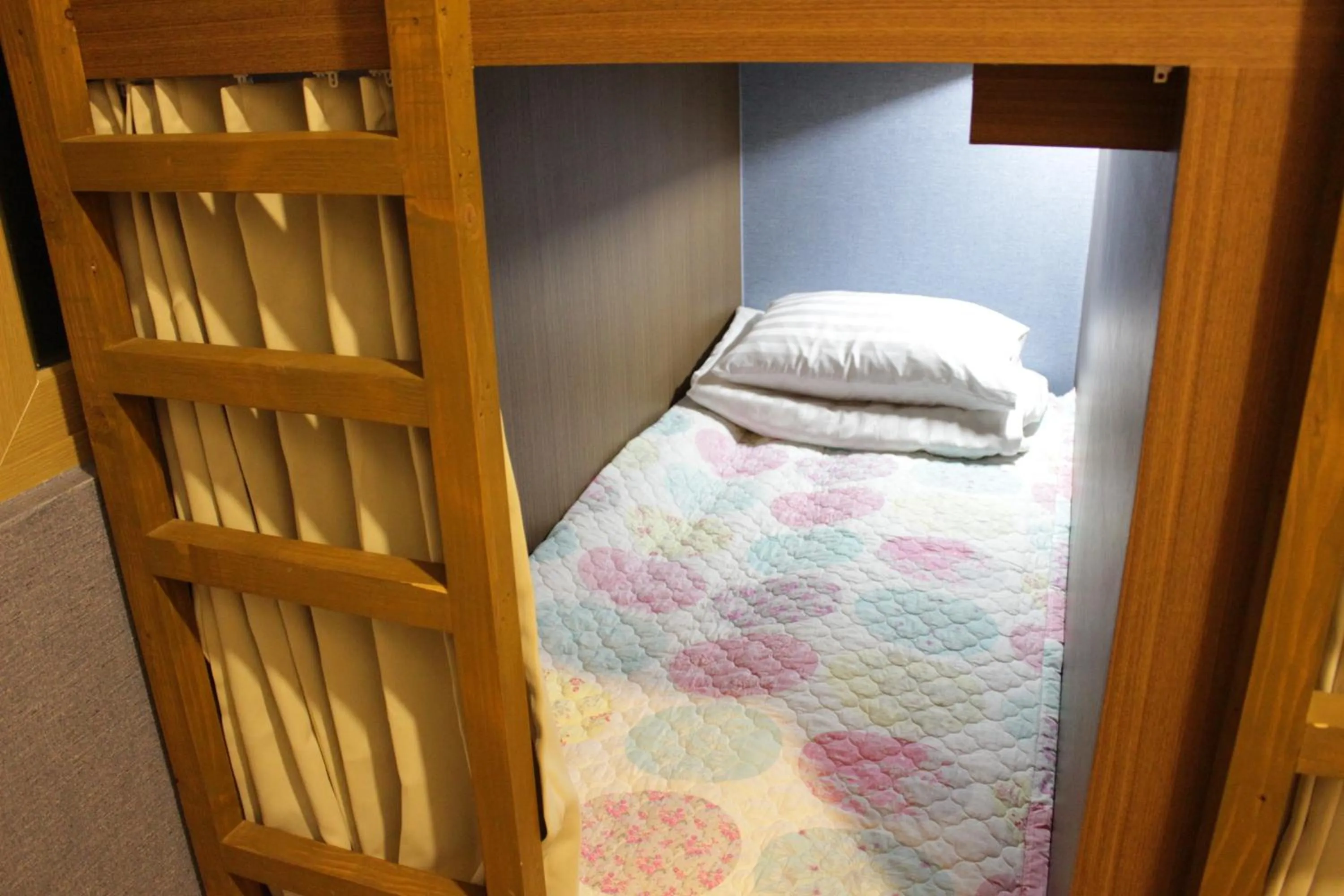 bunk bed, Bed in Bexco Hostel B&B