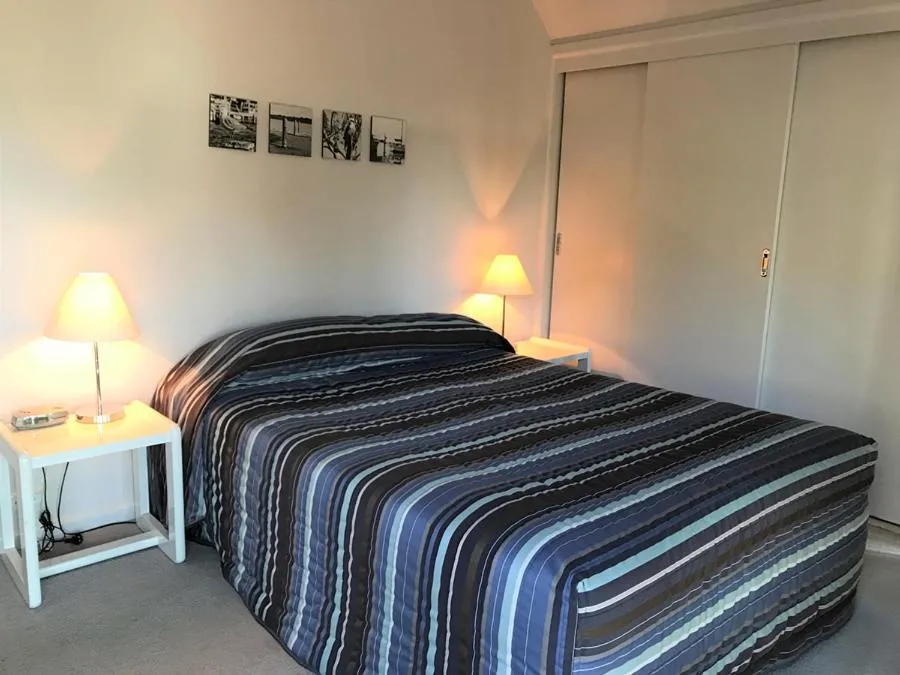 Bed in Edgewater Terraces at Metung