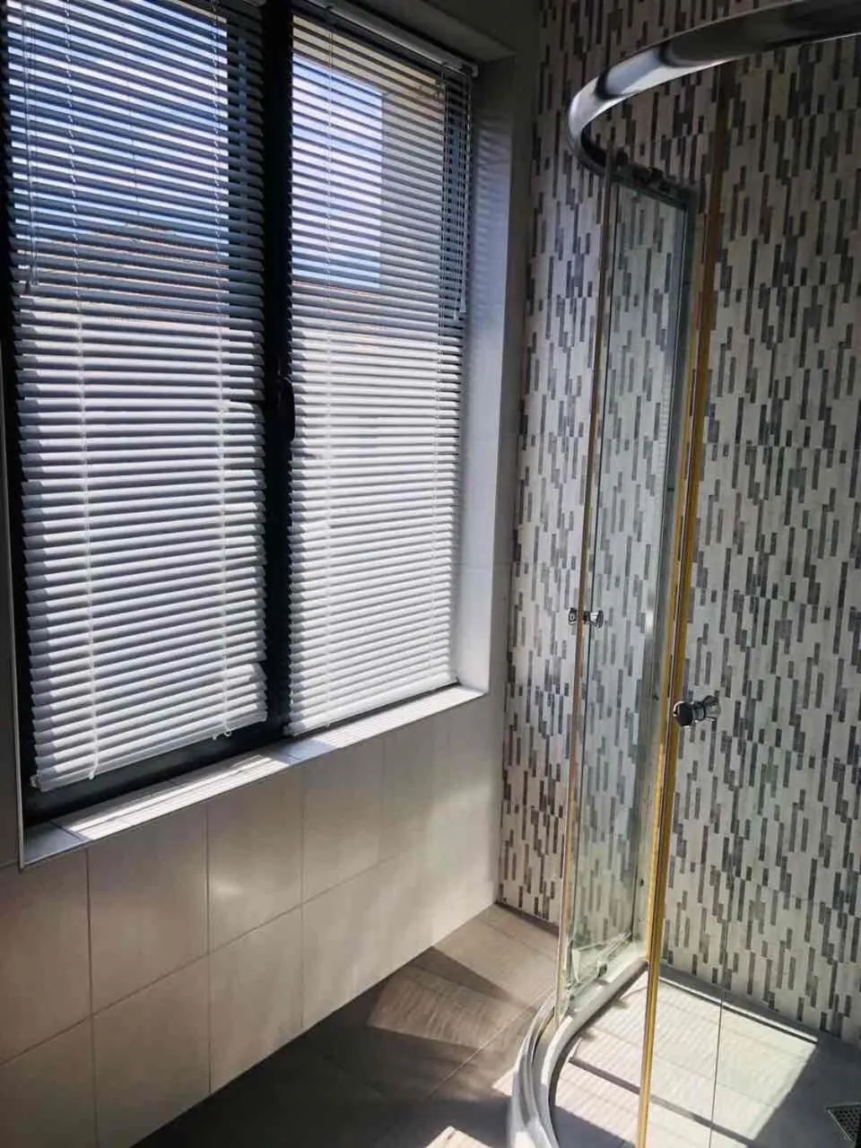 Other in Executive Rooms and Suites Play