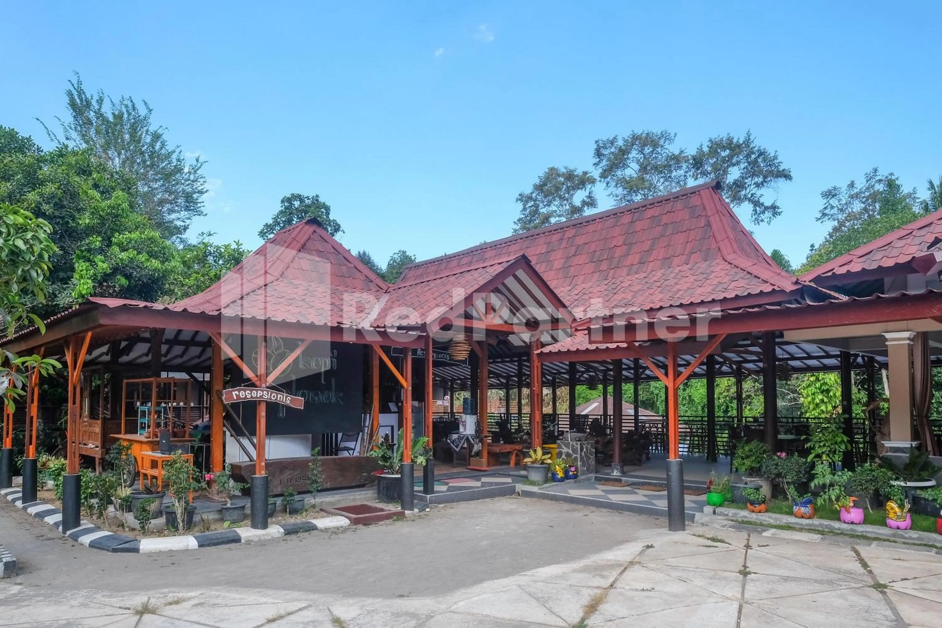 Property building in Kebon Krapyak Cottage Syariah Mitra RedDoorz near Stadion Maguwoharjo