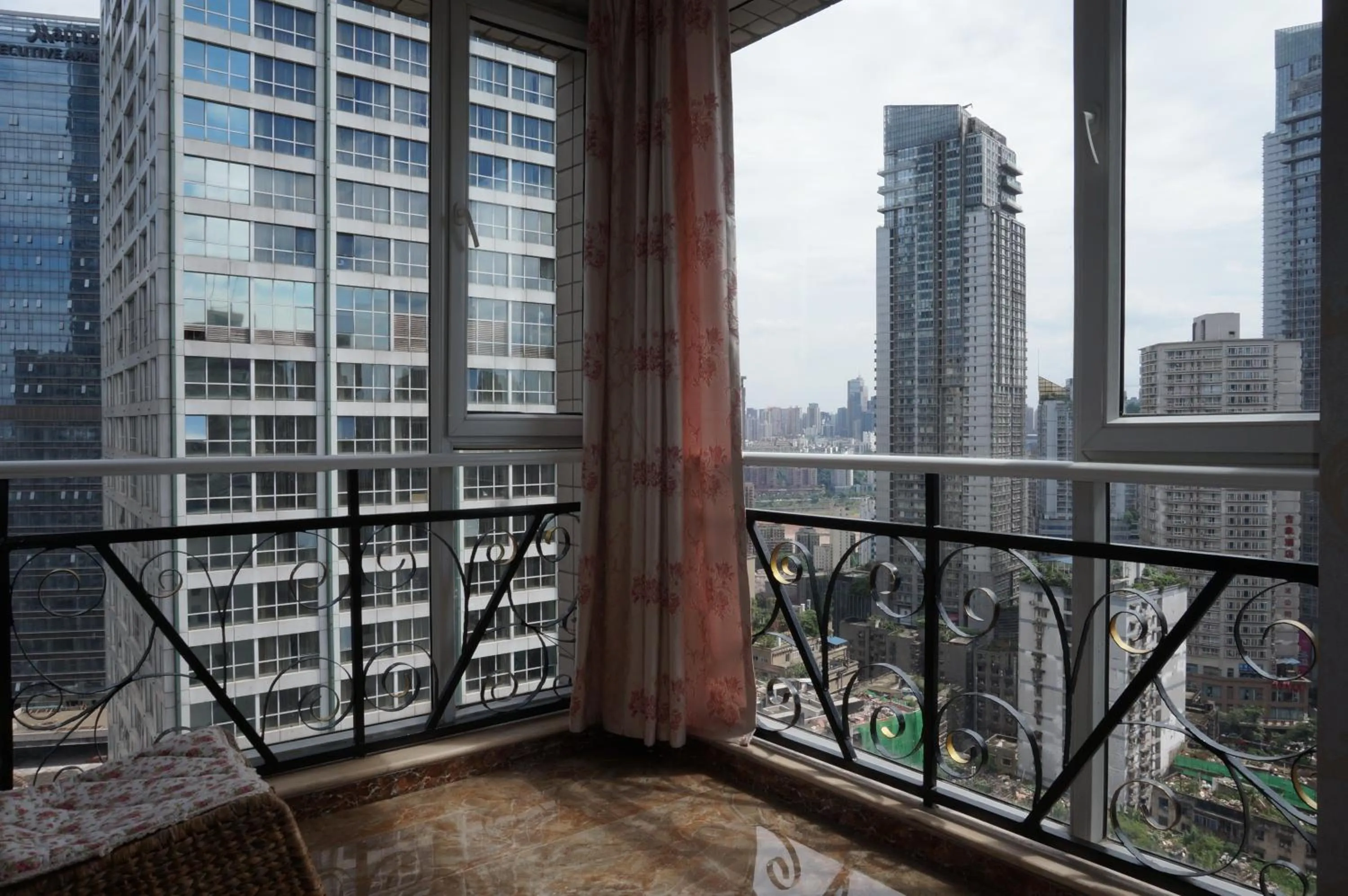 Balcony/Terrace in Xus Residential Apartment Near Jiefangbei and Hongya Cave In The City Centre