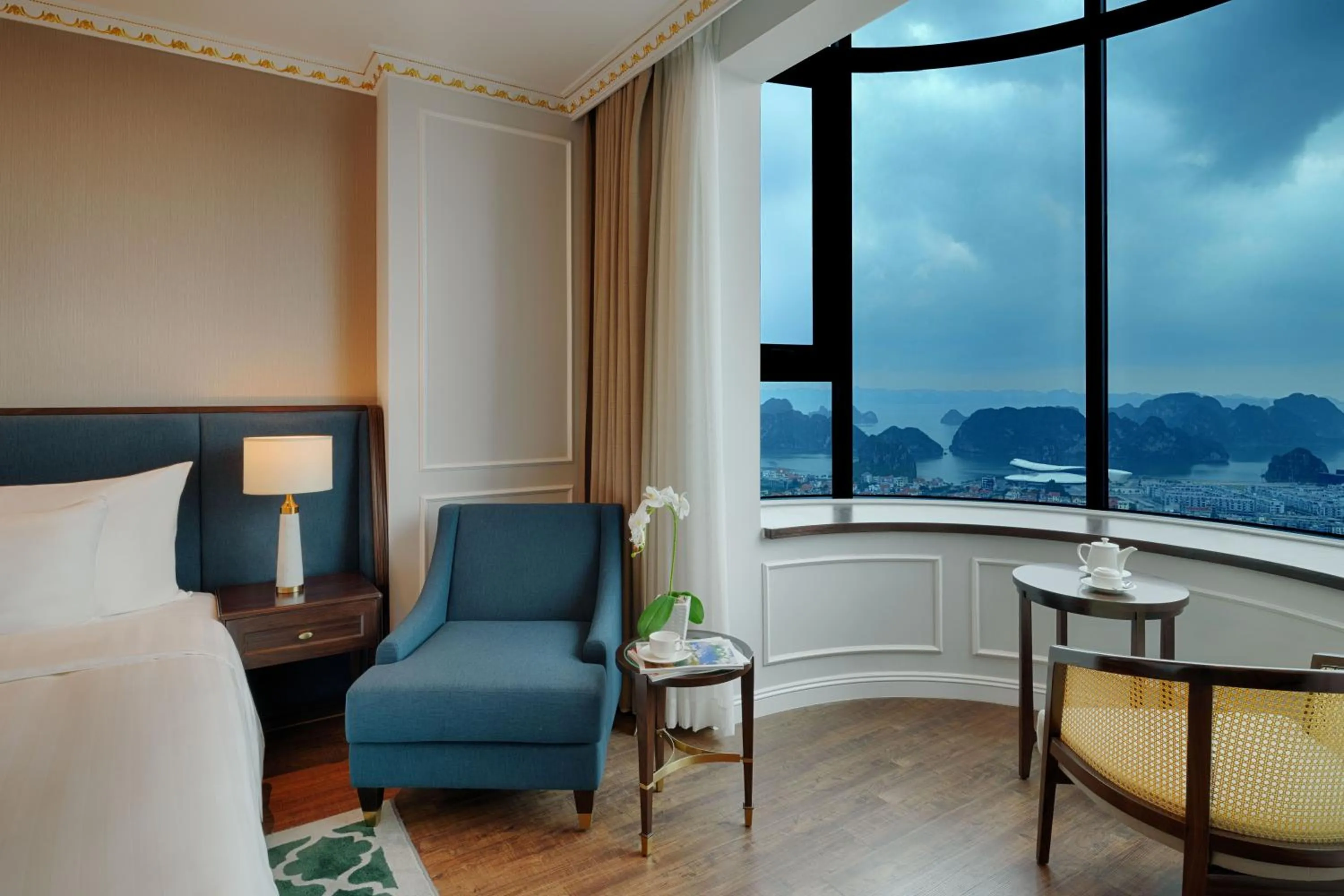 Living room in FLC Halong Bay Golf Club & Luxury Resort