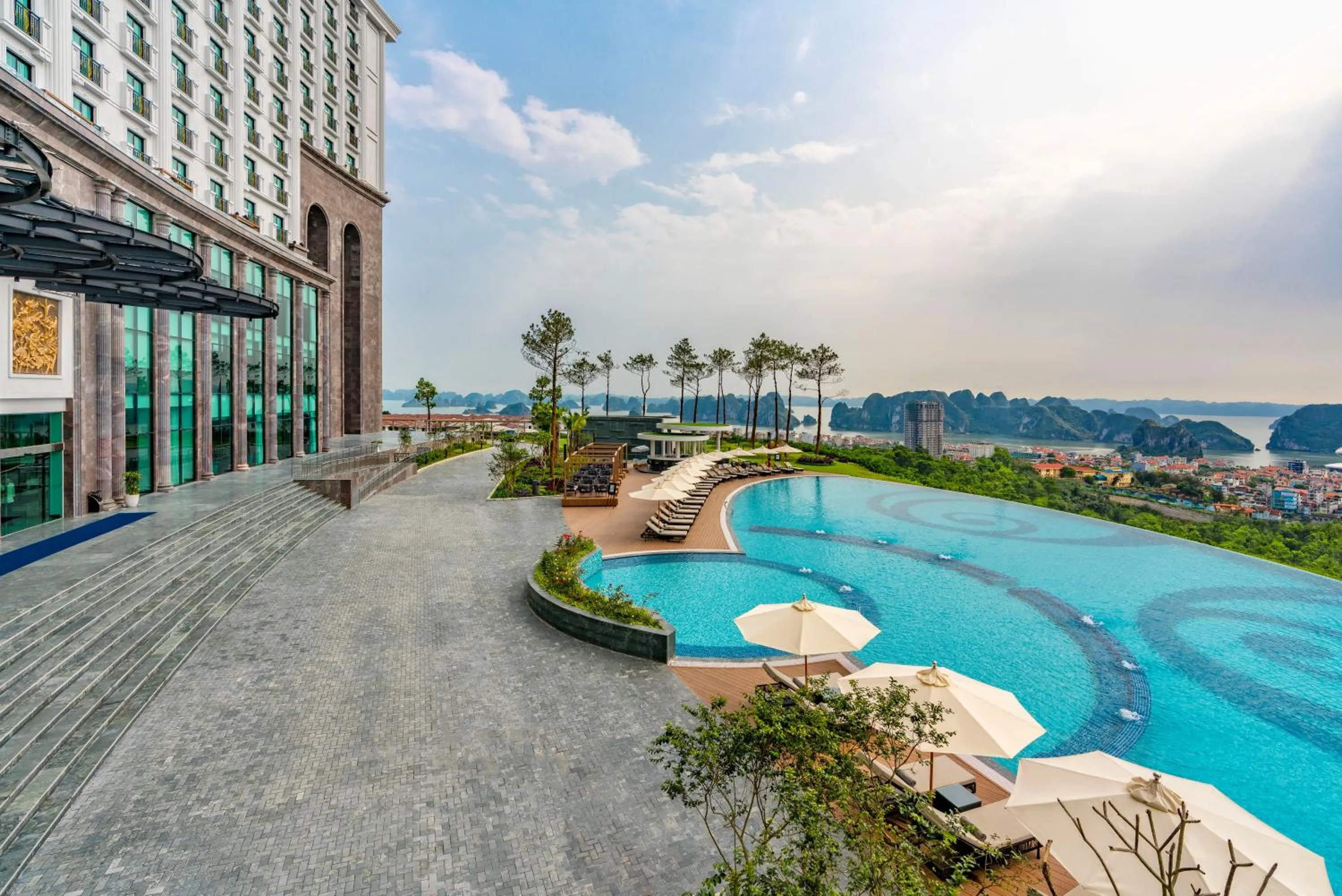 Swimming pool in FLC Halong Bay Golf Club & Luxury Resort