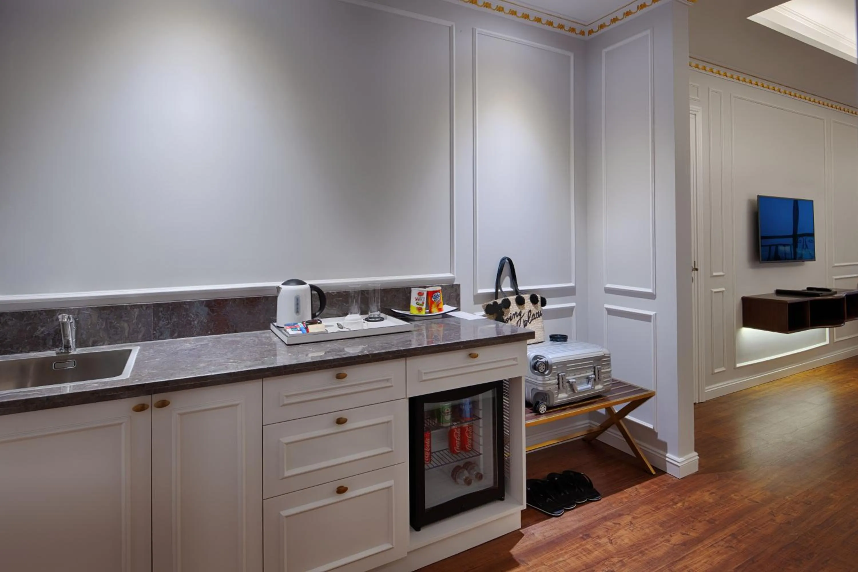 Coffee/tea facilities in FLC Halong Bay Golf Club & Luxury Resort