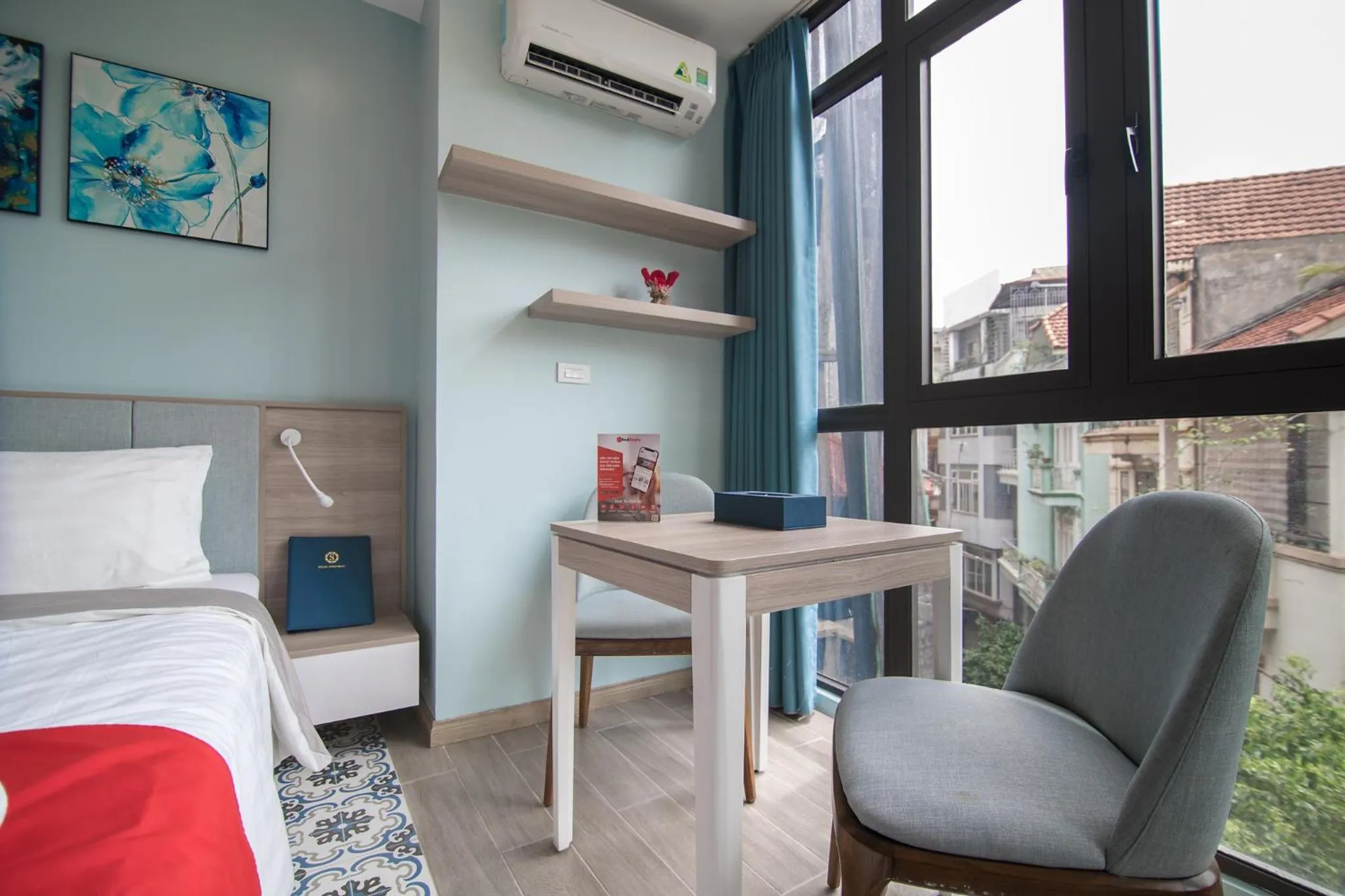 Living room, Bed in Soleil Hotel & Apartment