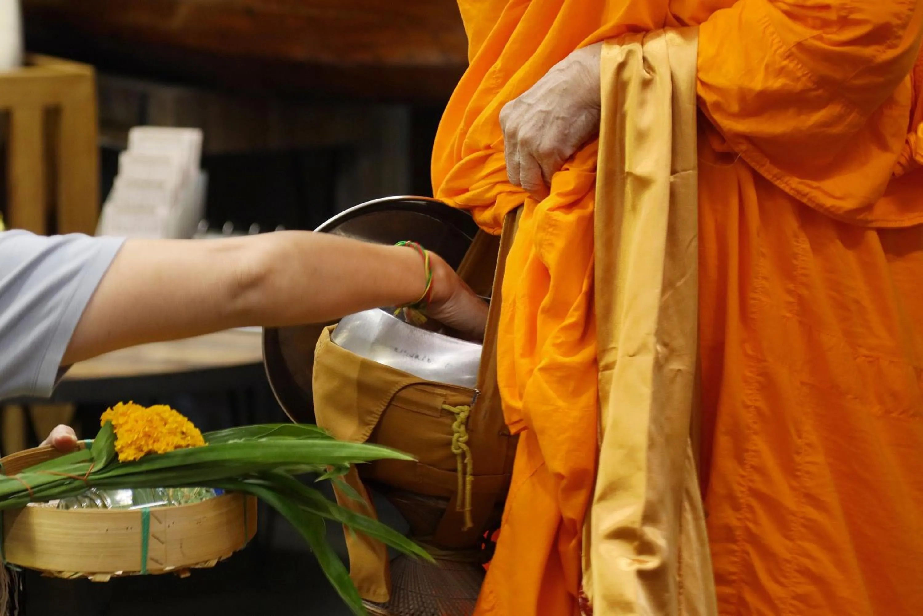 People in Amphawa Nanon Hotel