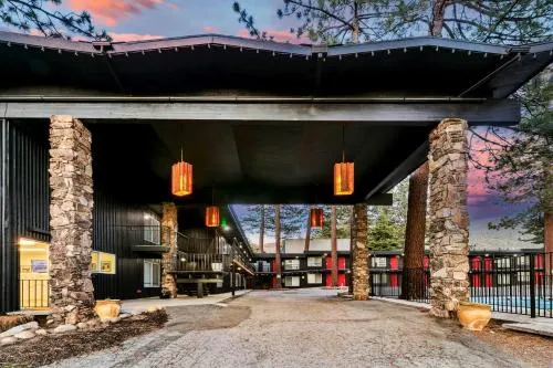 Property building in Ambassador Lake Tahoe