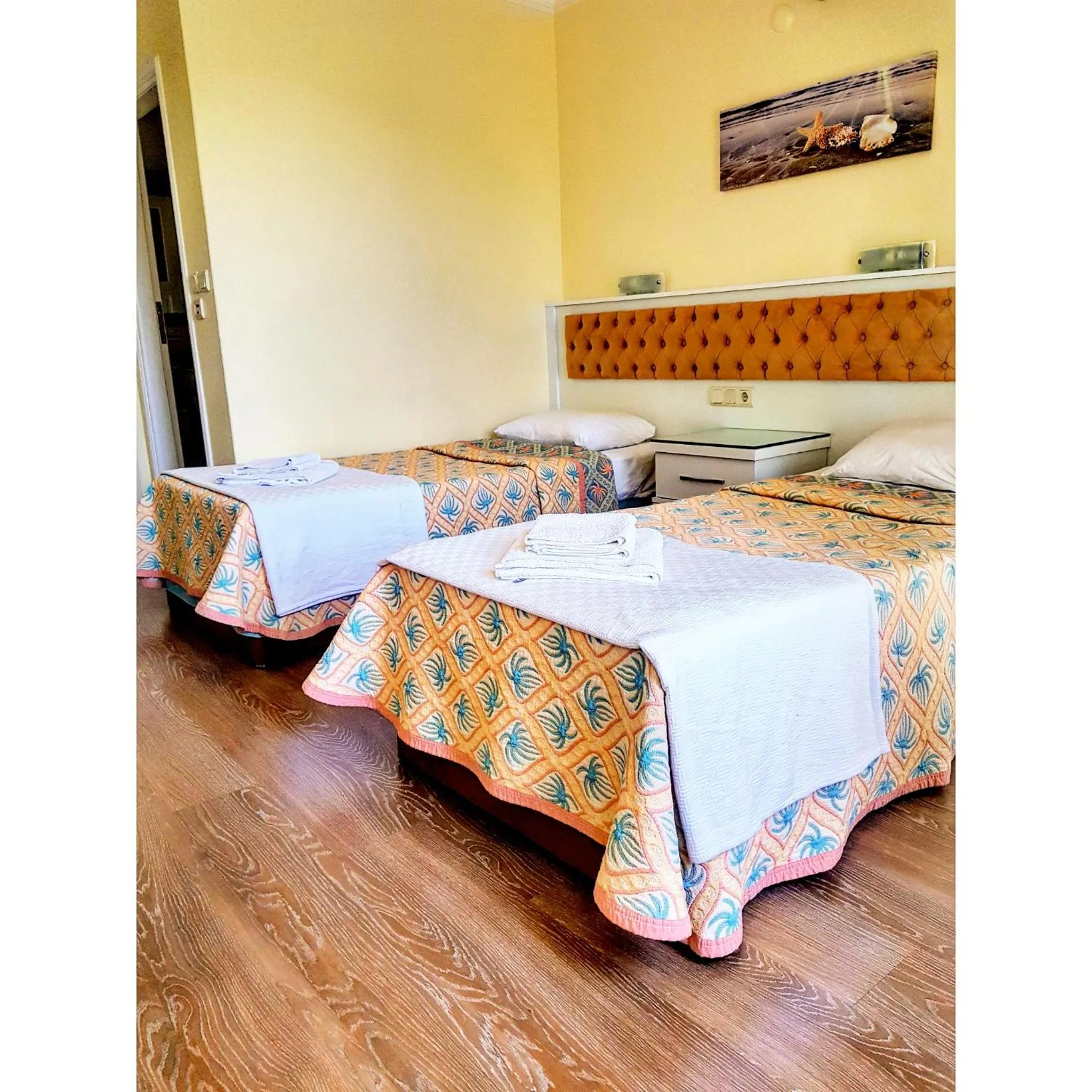 Bed in İlkiz Beach Hotel