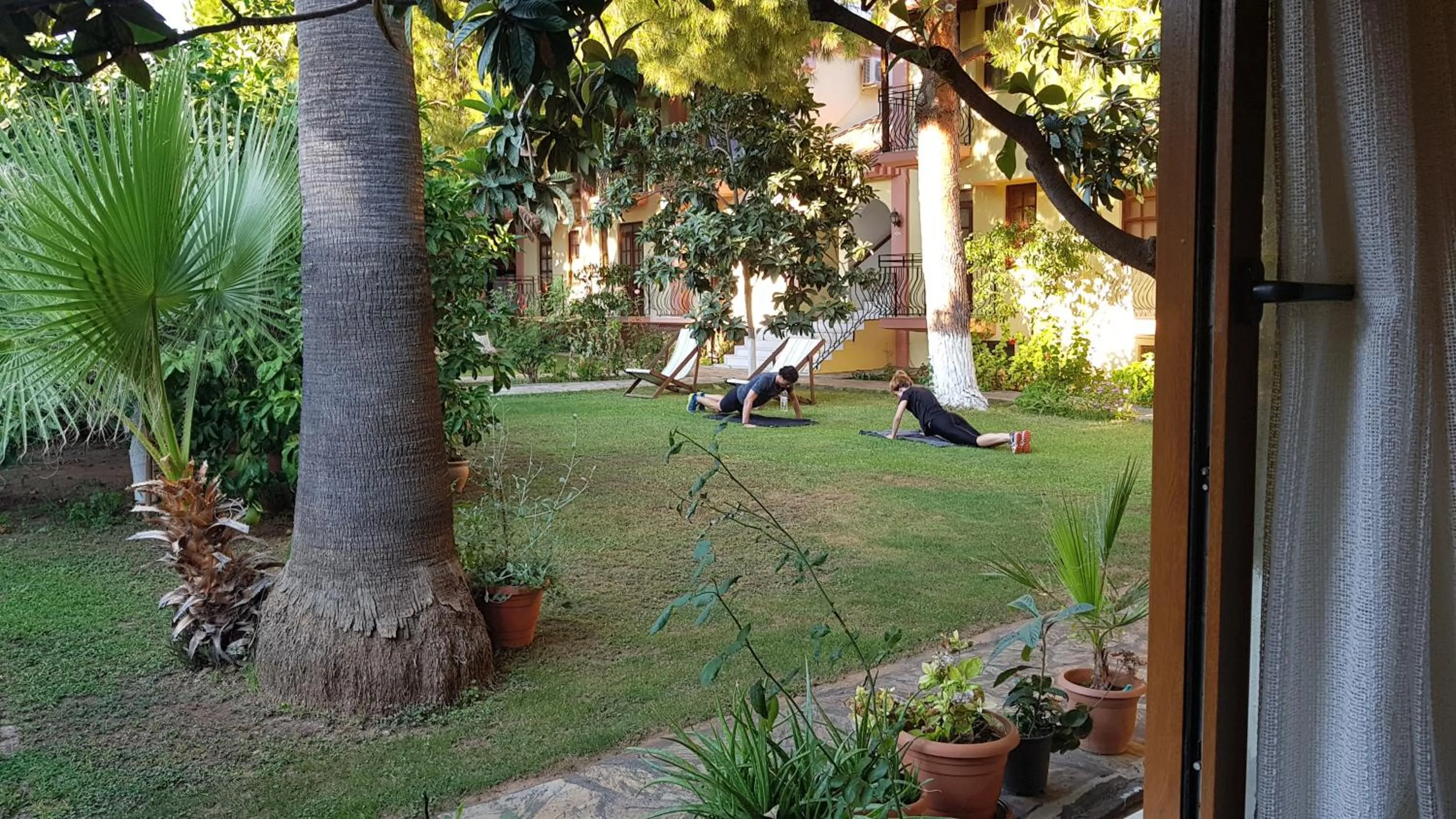 Garden in İlkiz Beach Hotel